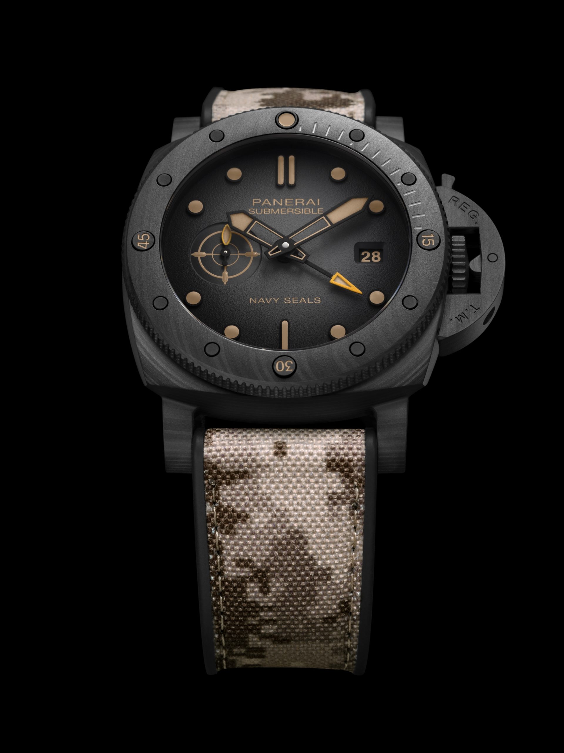 IMG_9081 Panerai Submersible QuarantaQuattro GMT Navy SEALs Carbotech PAM01513 Replica 4