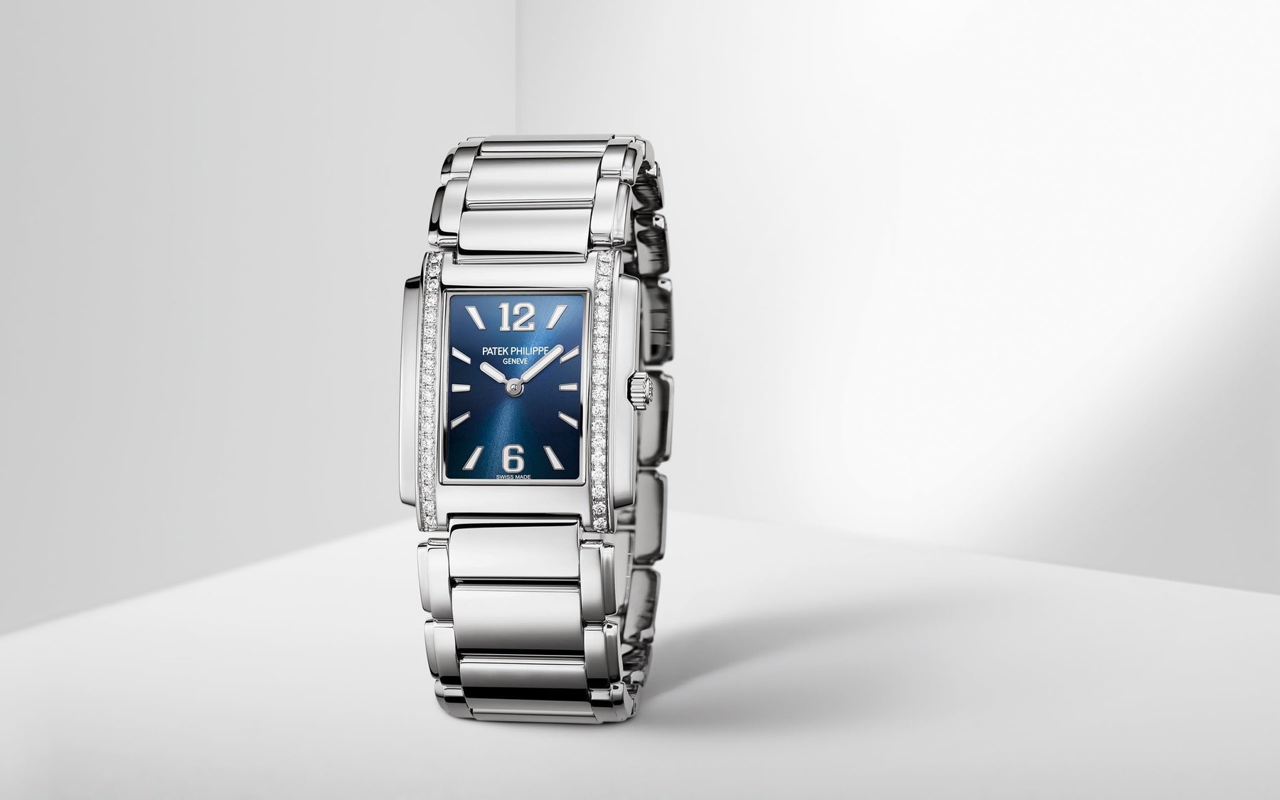 IMG_9081 Patek Philippe Twenty-4 4910/1200A-001 Replica 4