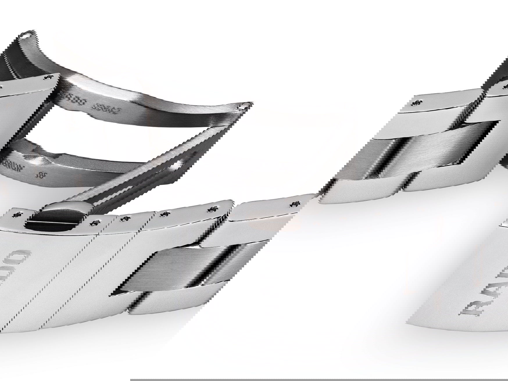 IMG_9081 Rado HyperChrome Classic Automatic R33101314 Replica 4