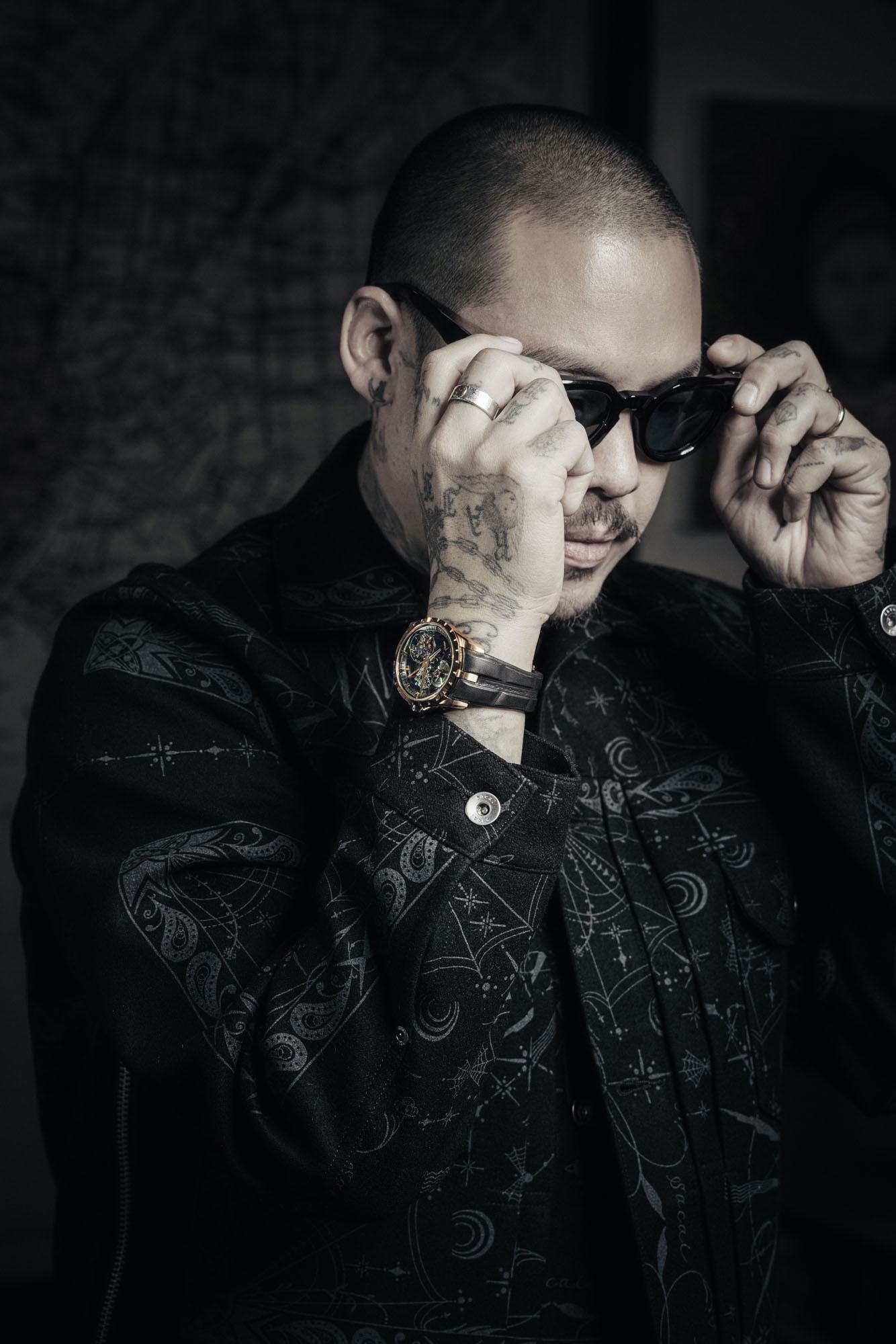 Roger Dubuis Excalibur Dr. Woo MT RDDBEX0930 Replica 4