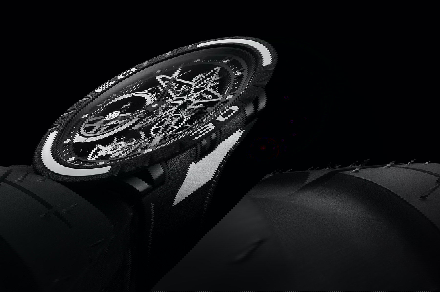 Roger Dubuis Excalibur Spider Pirelli Automatic Skeleton RDDBEX0826 Replica 4