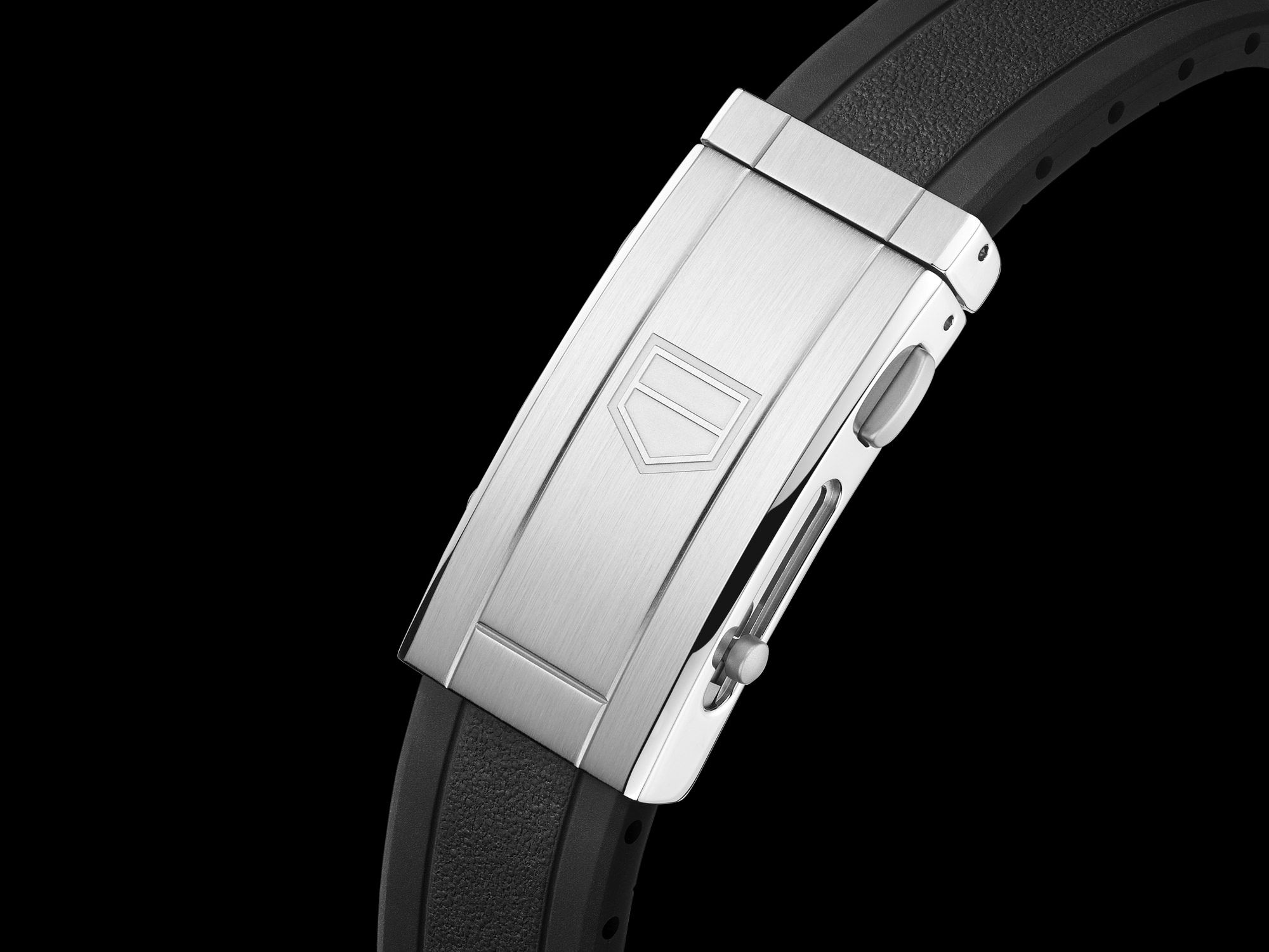 IMG_9081 TAG Heuer Aquaracer Professional 200 WBP2151.FT6199 Replica 4