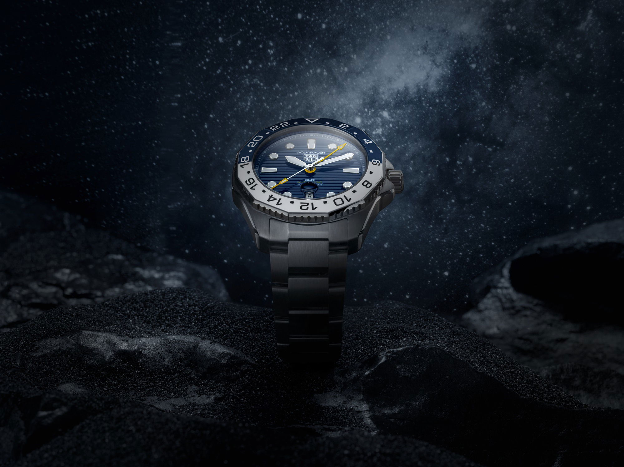 TAG Heuer Aquaracer Professional 300 GMT WBP2010.BA0632 Replica 4