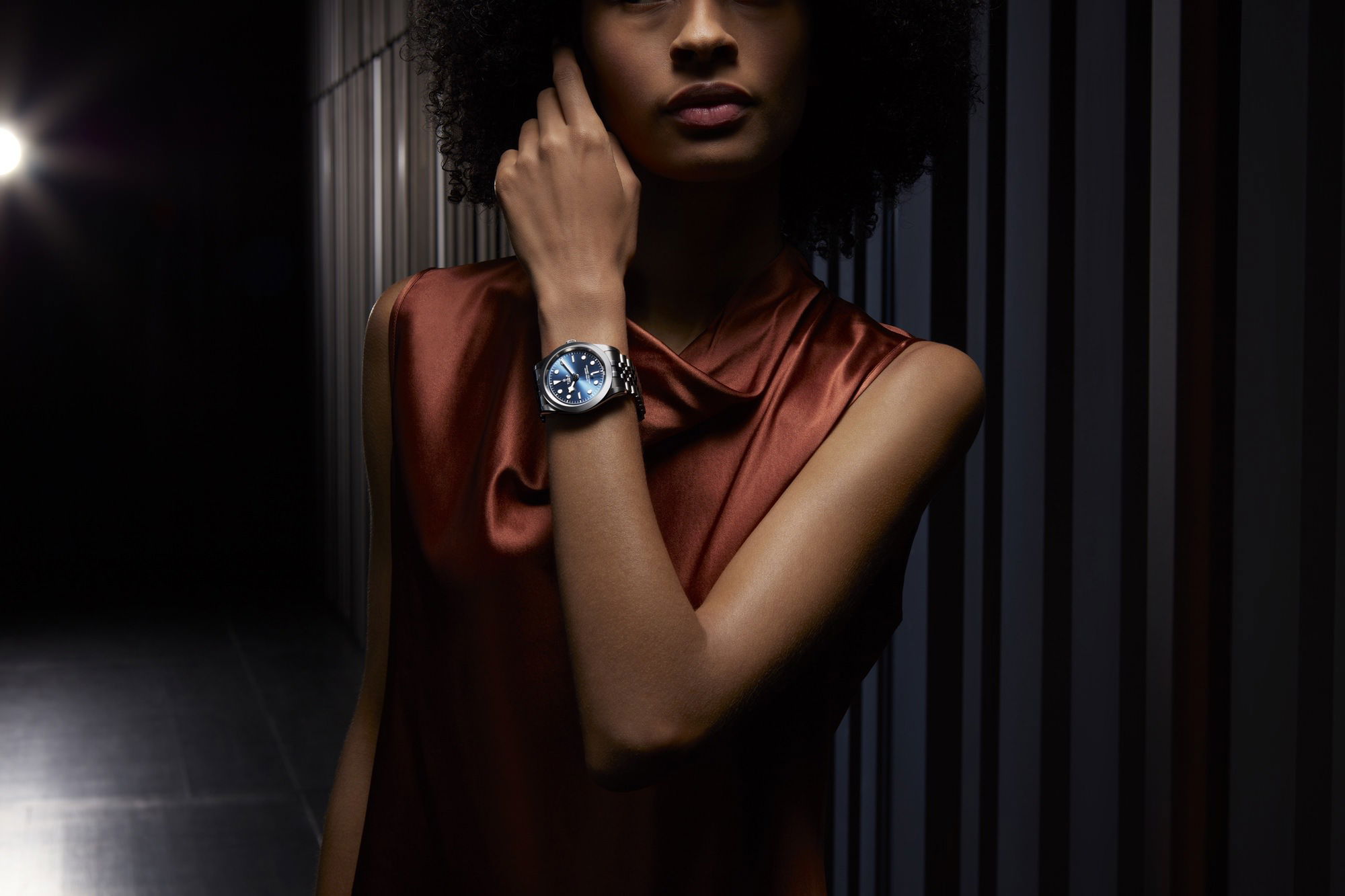 TUDOR Black Bay 39 M79660-0002 Replica 4