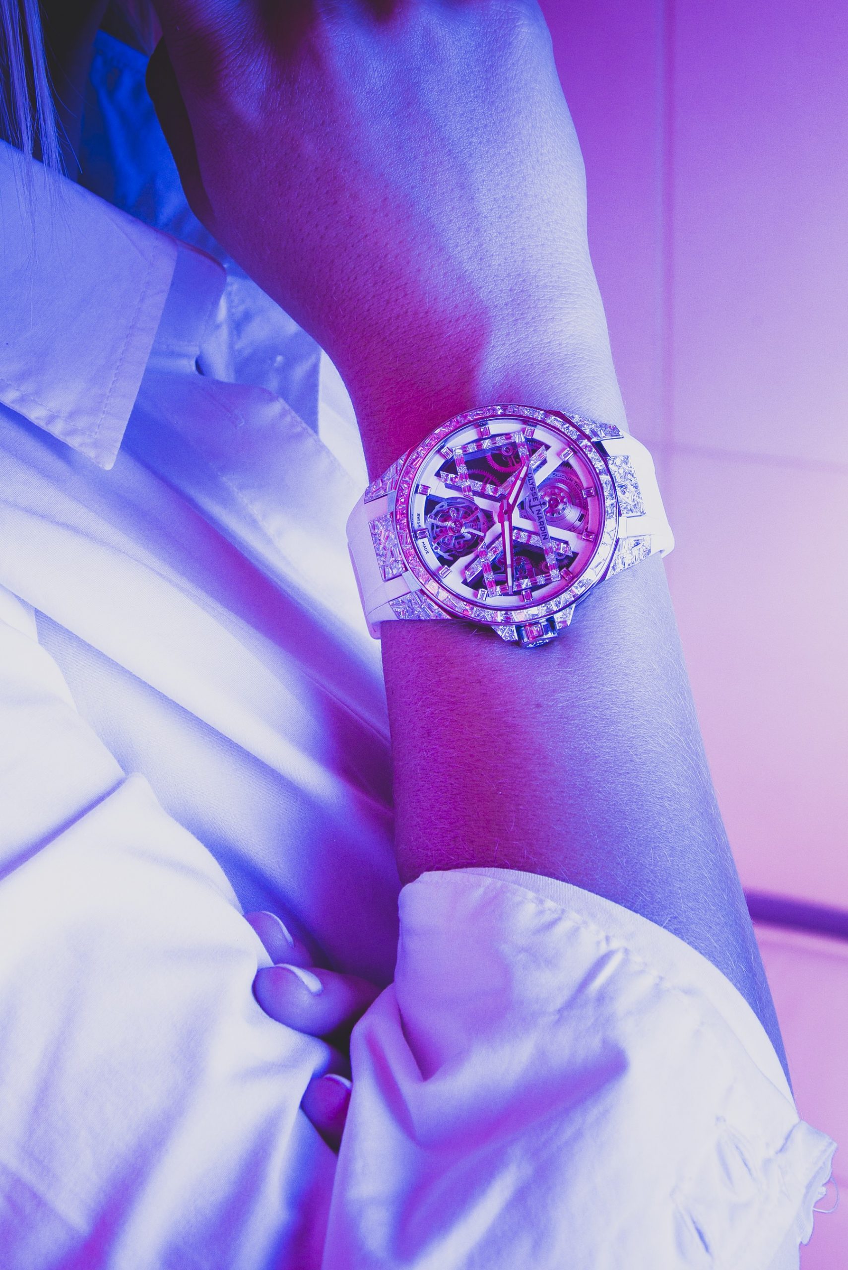 IMG_9081 Ulysse Nardin Executive Sparkling Blast 1720-400BLE-3A/01 Replica 4