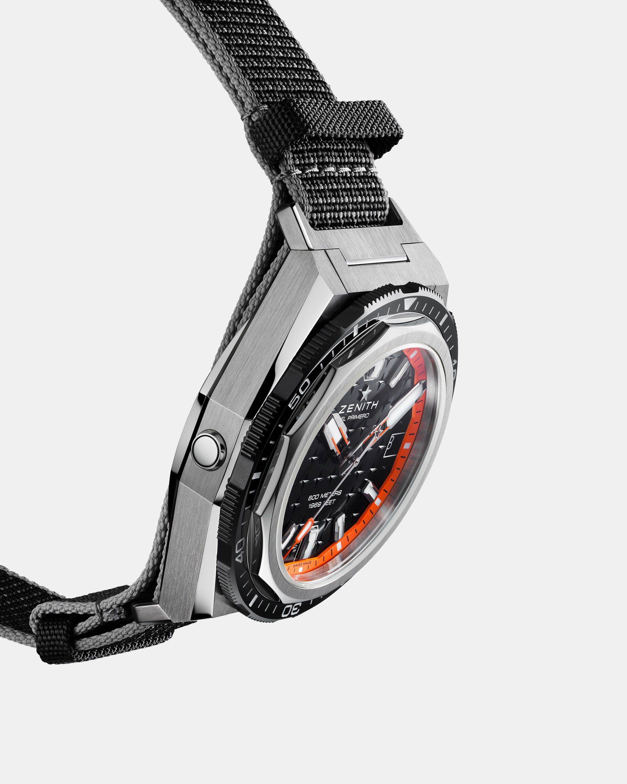 Zenith Defy Extreme Diver 95.9600.3620/21.I300 Replica 4