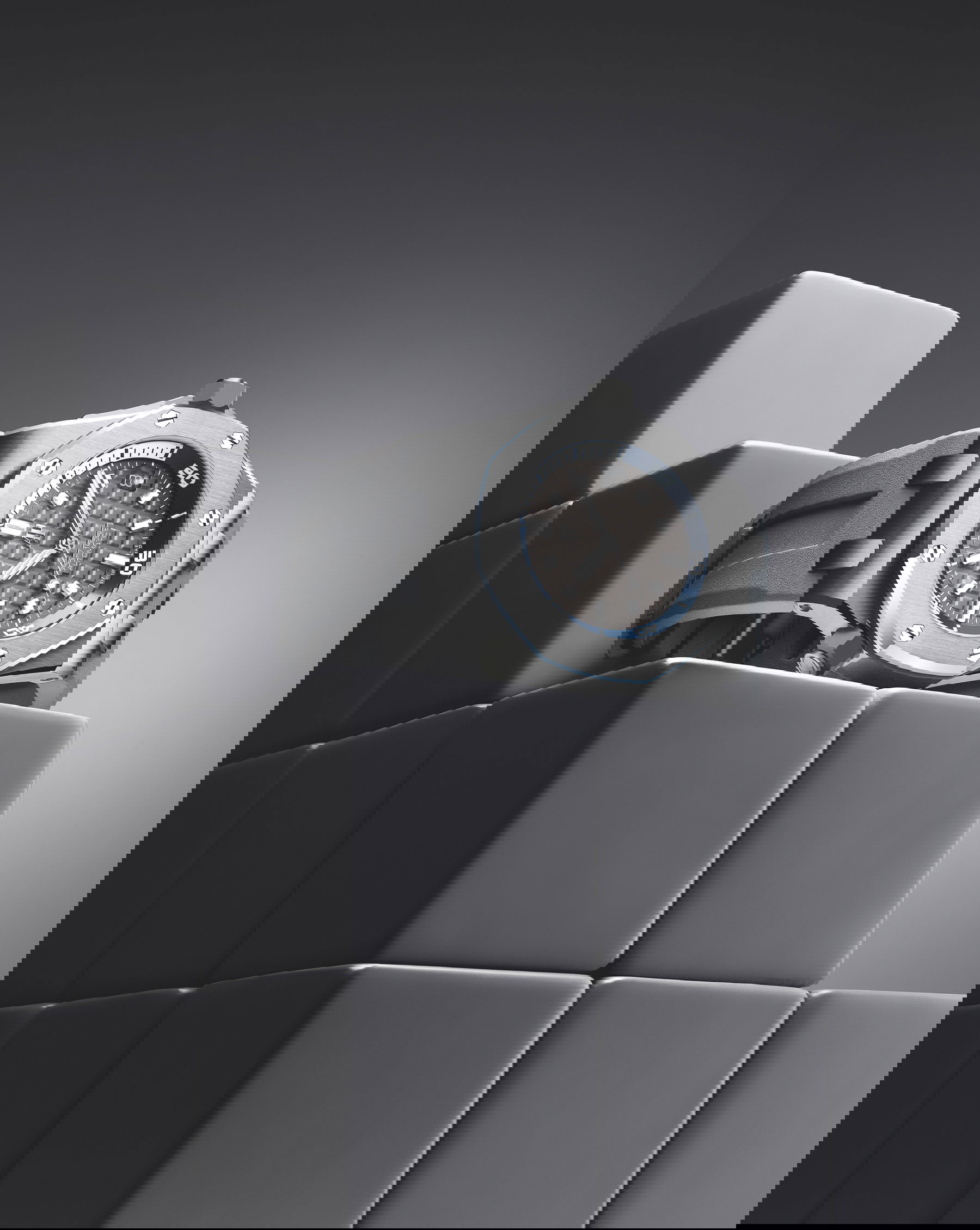 IMG_9081 Audemars Piguet Royal Oak Offshore Diver 15720ST.OO.A009CA.01 Replica 5