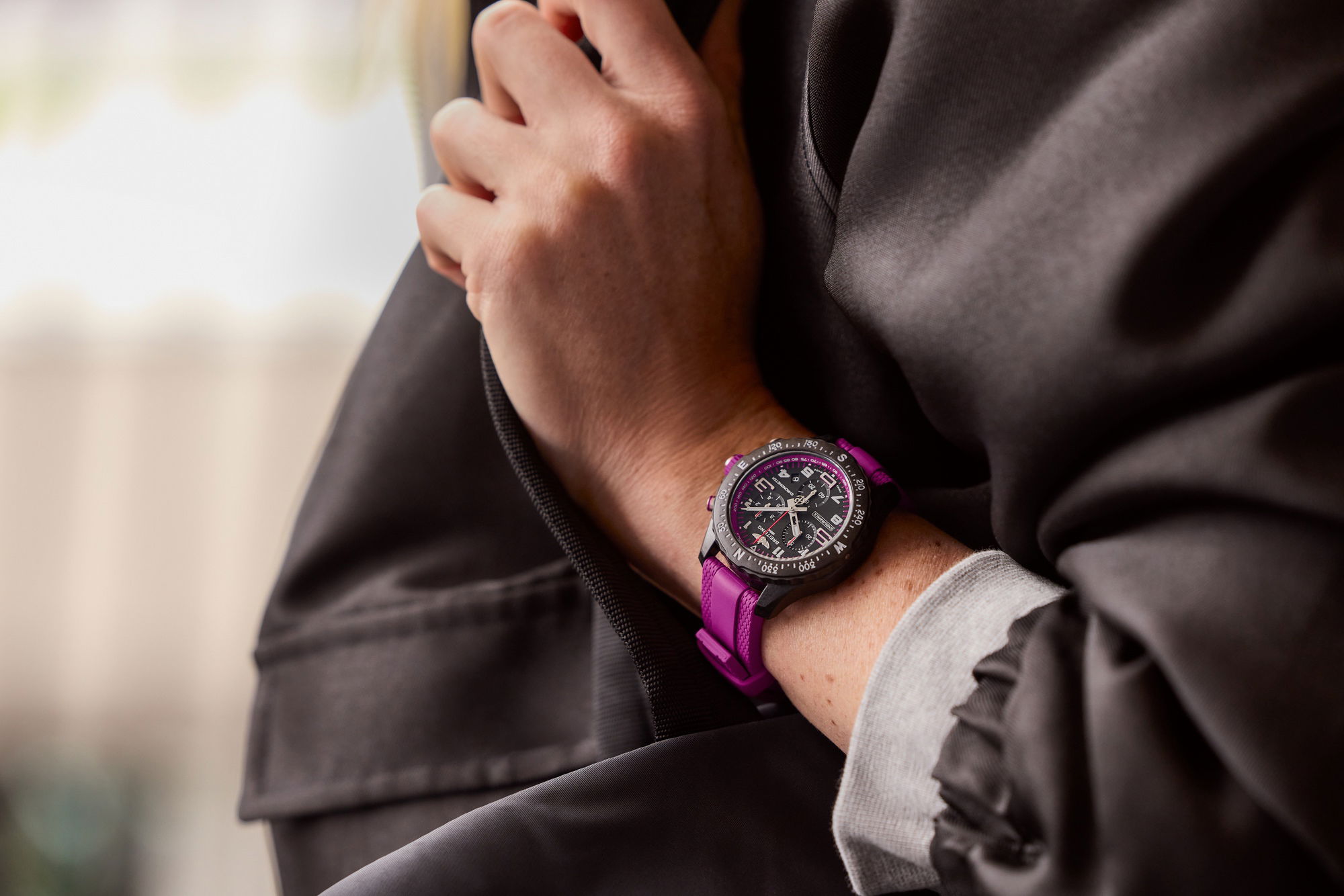 Breitling Endurance Pro 38 X83310F61B1S1 Replica 5