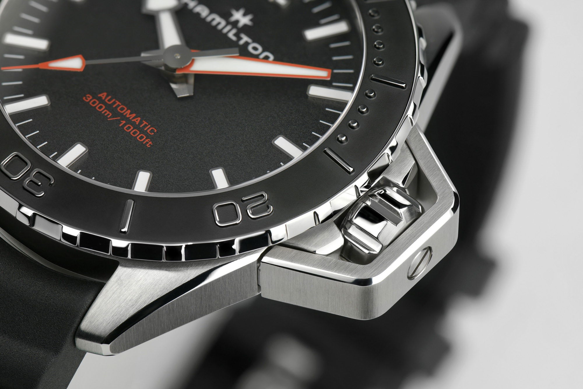 IMG_9081 Hamilton Khaki Navy Frogman Auto 46mm H77825330 Replica 5