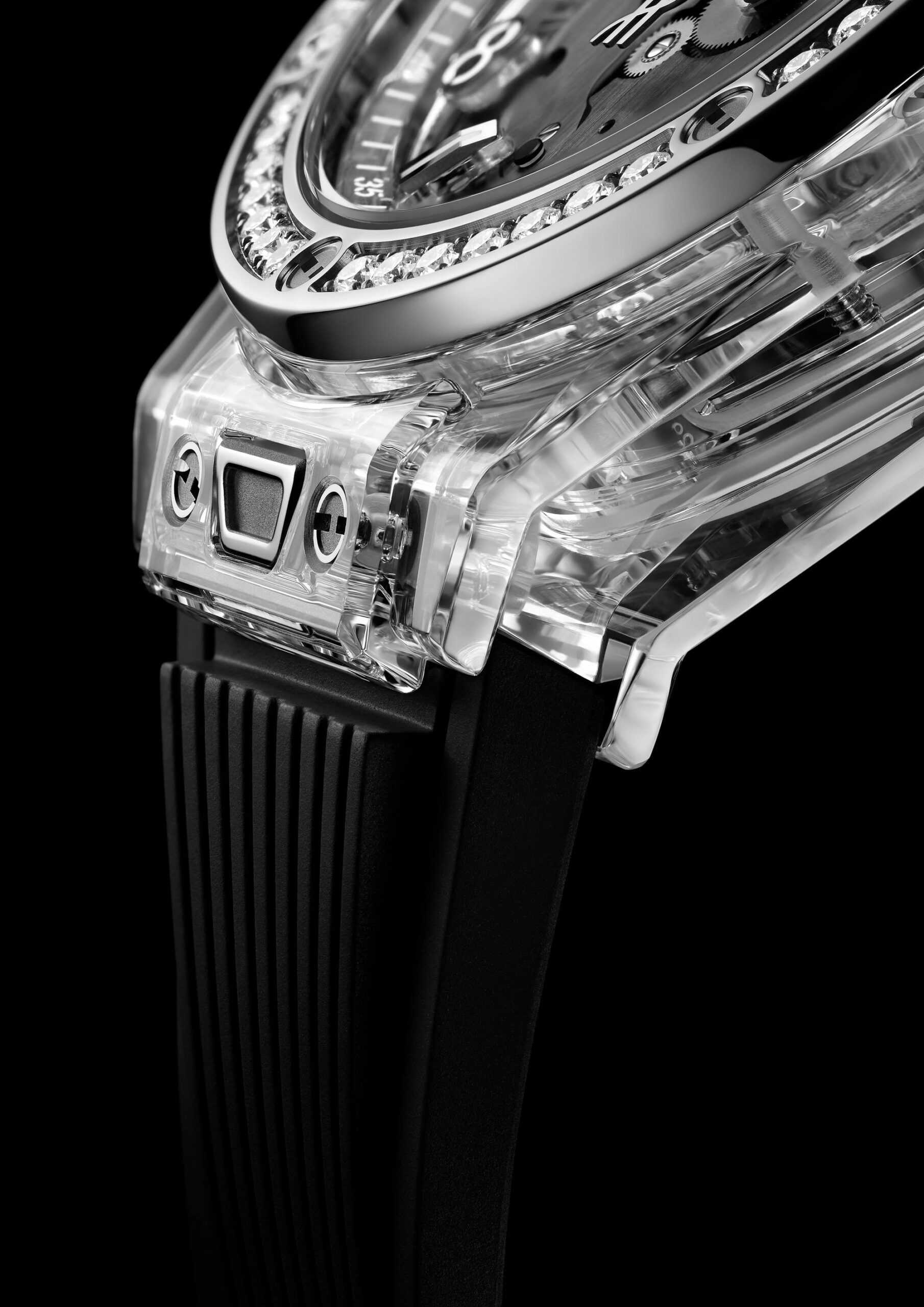 Hublot Big Bang One Click Sapphire Diamonds 465.JX.4902.RX.1204 Replica 5