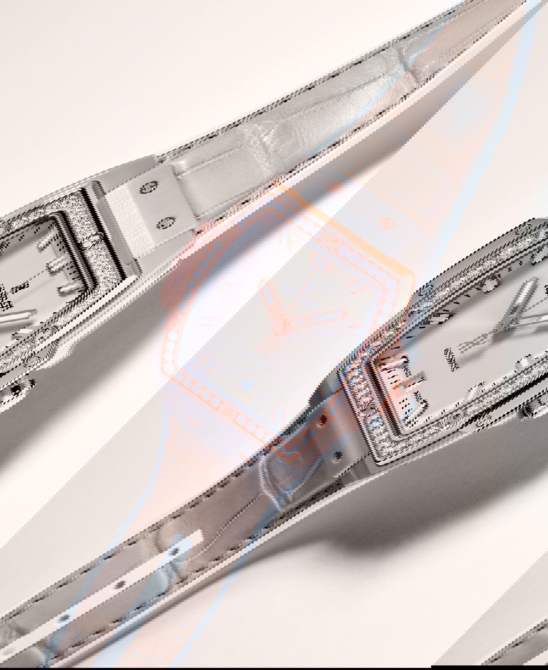 IMG_9081 Hublot Spirit of Big Bang Beige Ceramic King Gold Diamonds 665.CZ.898B.LR.1204 Replica 5