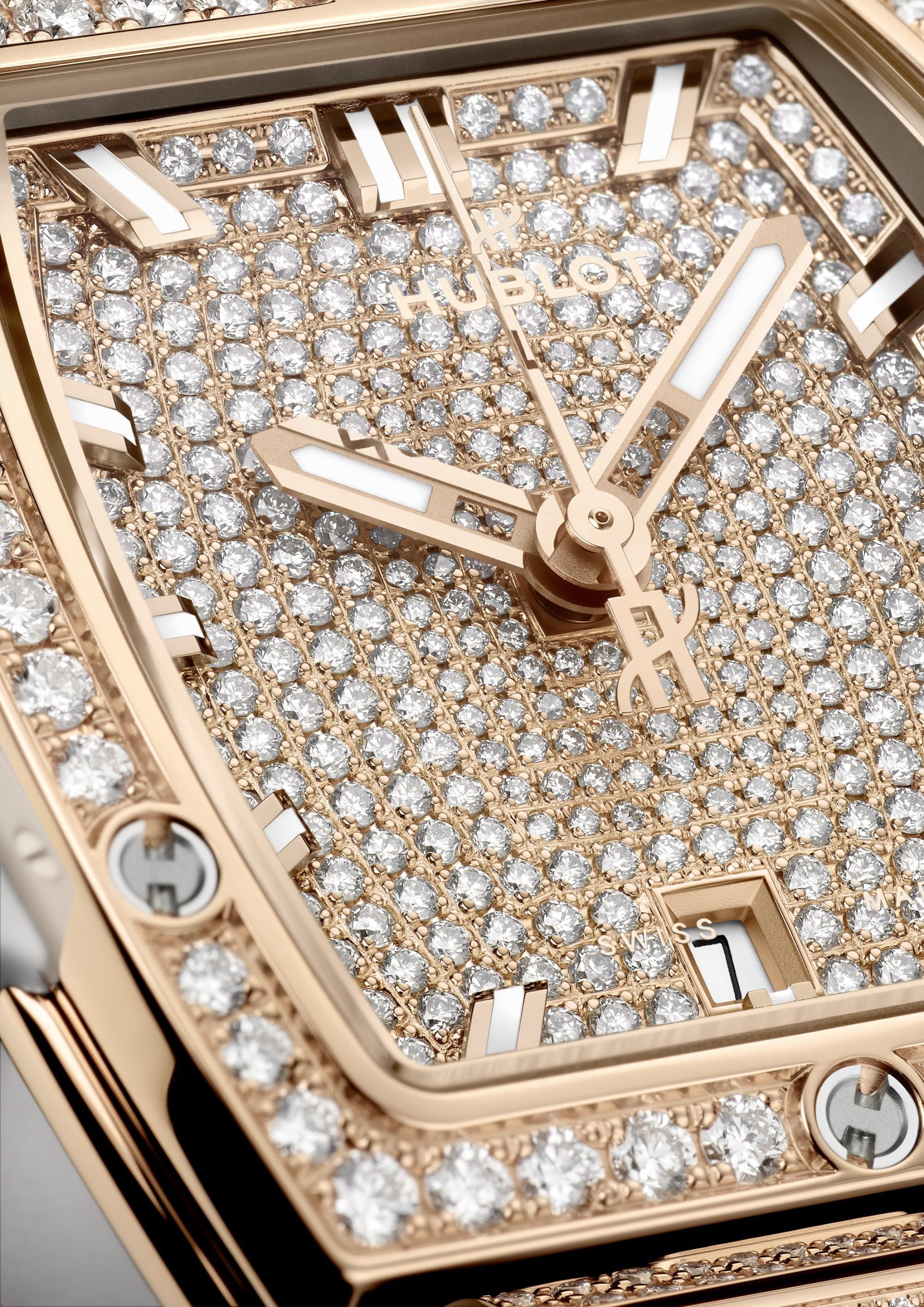 Hublot Spirit of Big Bang King Gold White Full Pave 682.OE.9000.RX.1604 Replica 5