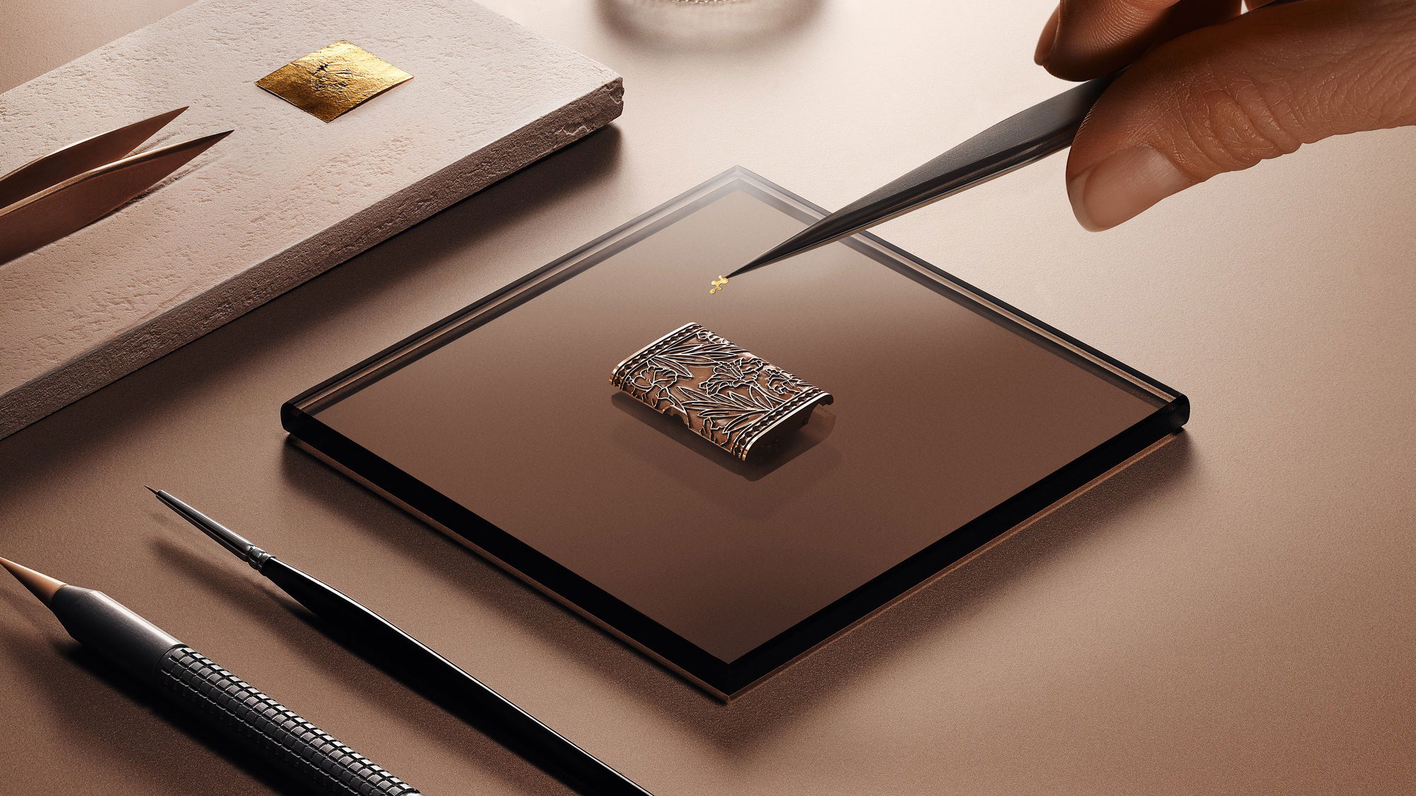 Jaeger-LeCoultre Reverso One Precious Flowers – Hibiscus Diamonds Q3292423 Replica 5