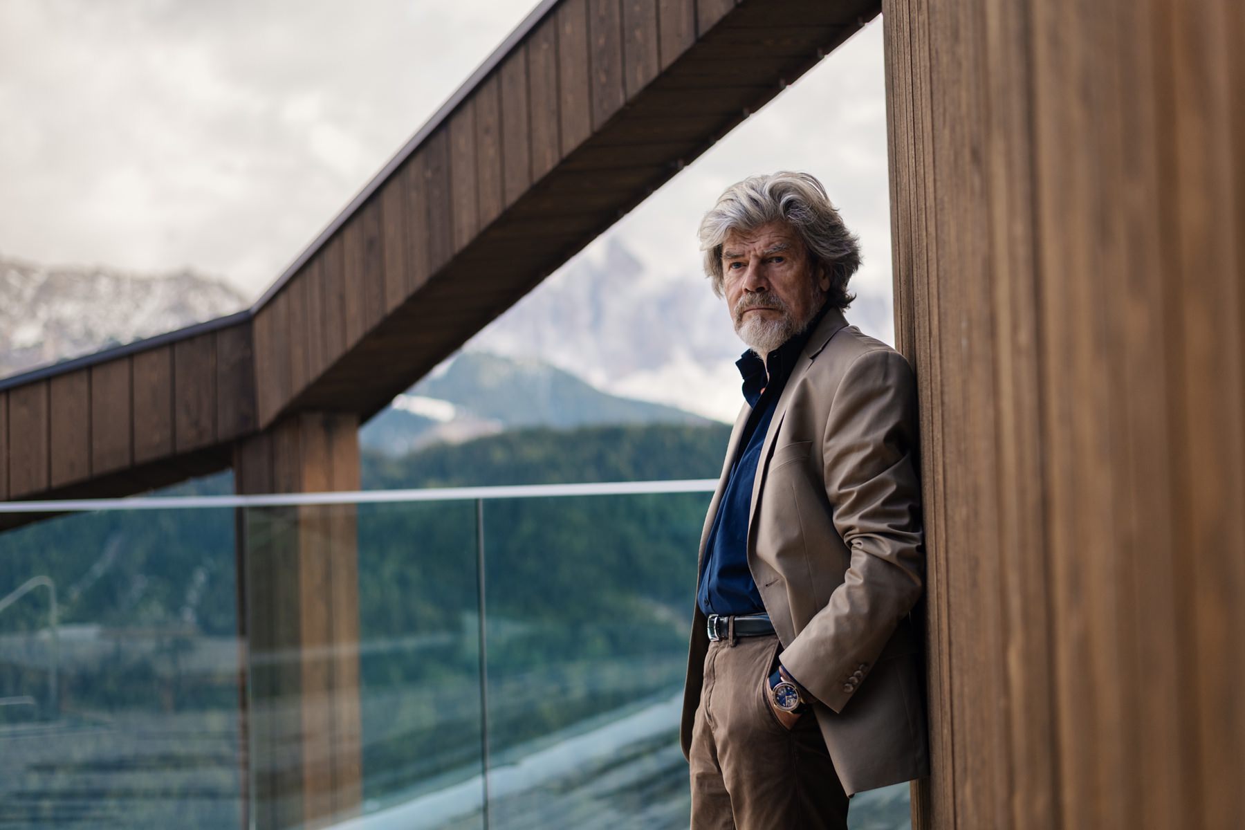 IMG_9081 Montblanc 1858 Geosphere Meissner Limited Edition M126361 Replica 5