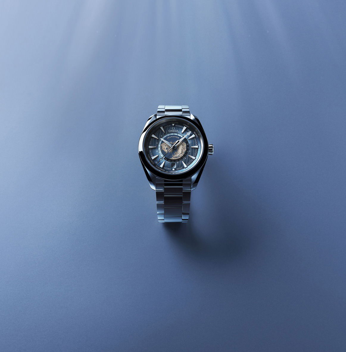 IMG_9081 Omega Seamaster Aqua Terra 150M Co-Axial Master Chronometer GMT Worldtimer Summer Blue 220.10.43.22.03.002 Replica 5