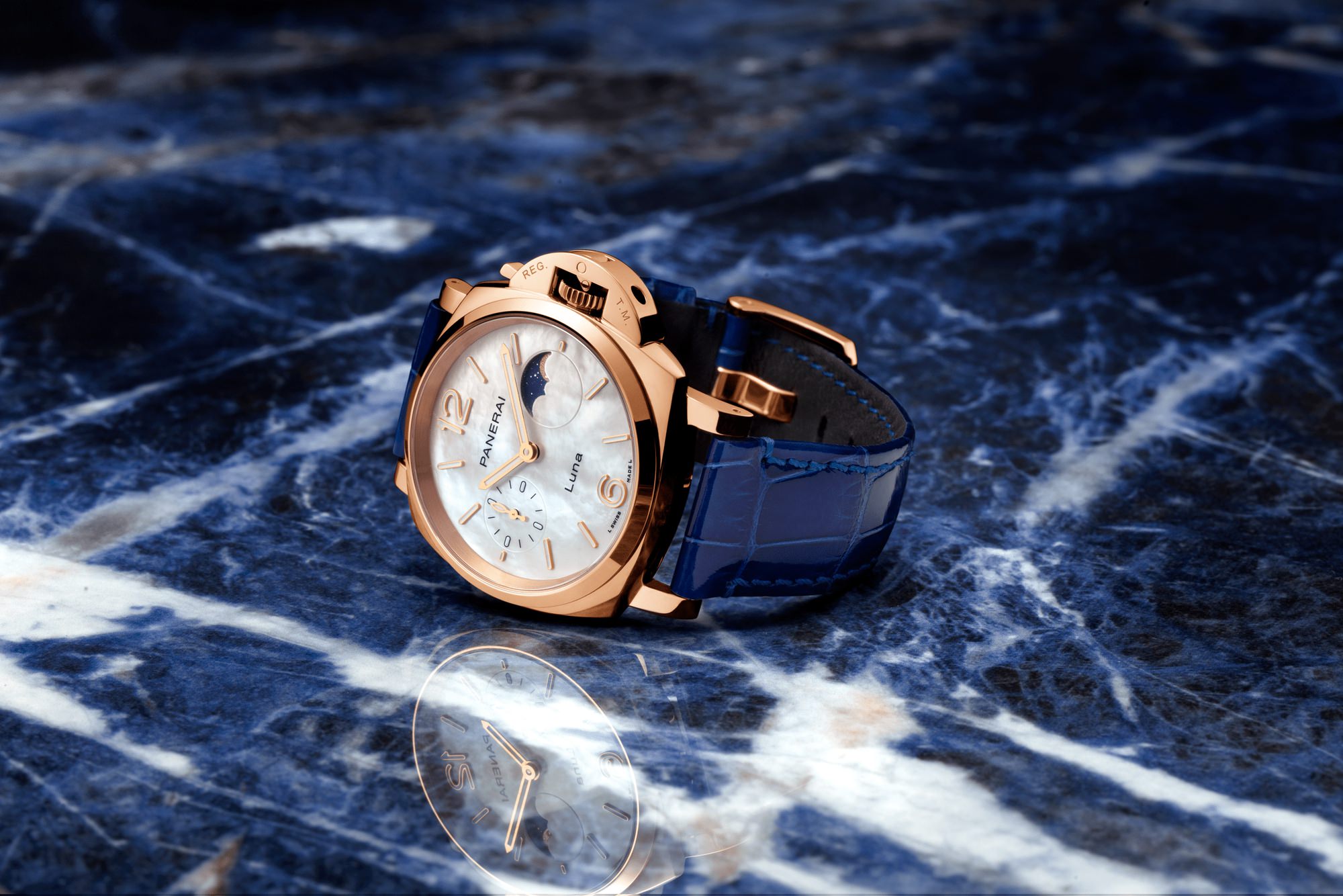 Panerai Luminor Due Luna Goldtech? PAM01181 Replica 5