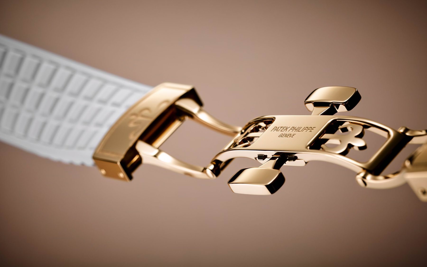 Patek Philippe Aquanaut Luce Travel Time 5269/200R-001 Replica 5