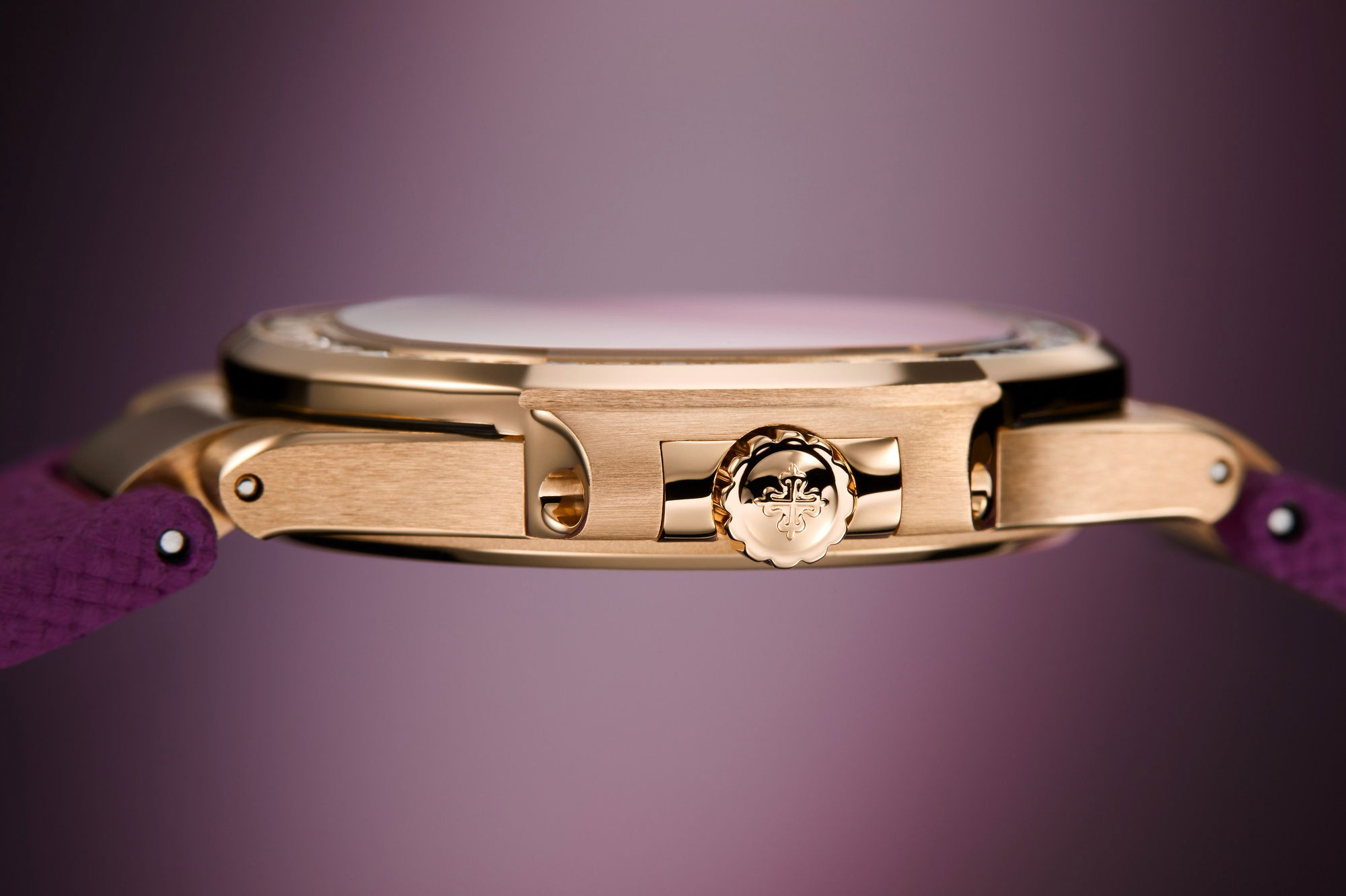 Patek Philippe Nautilus Ladies 7010R-013 Replica 5