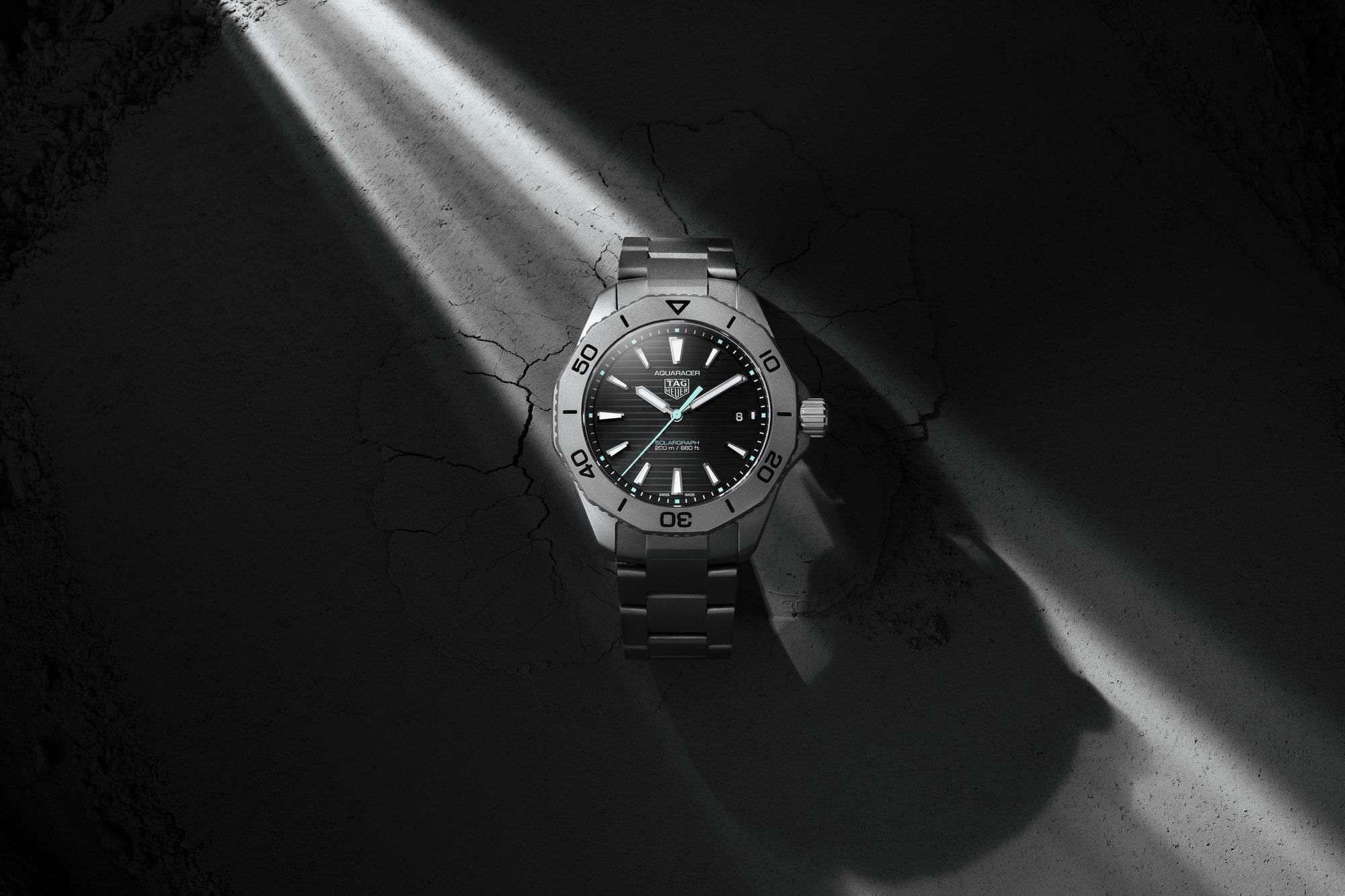 IMG_9081 TAG Heuer Aquaracer Professional 200 Solargraph WBP1180.BF0000 Replica 5