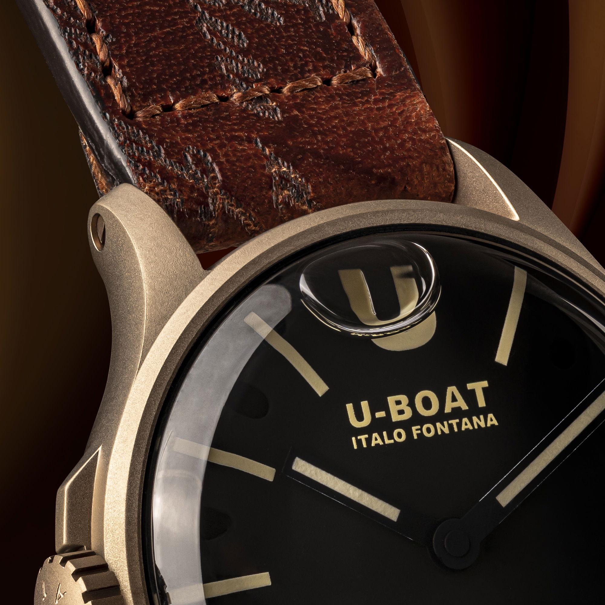 U-Boat Darkmoon 40 BK IP Bronze 9304 Replica 5