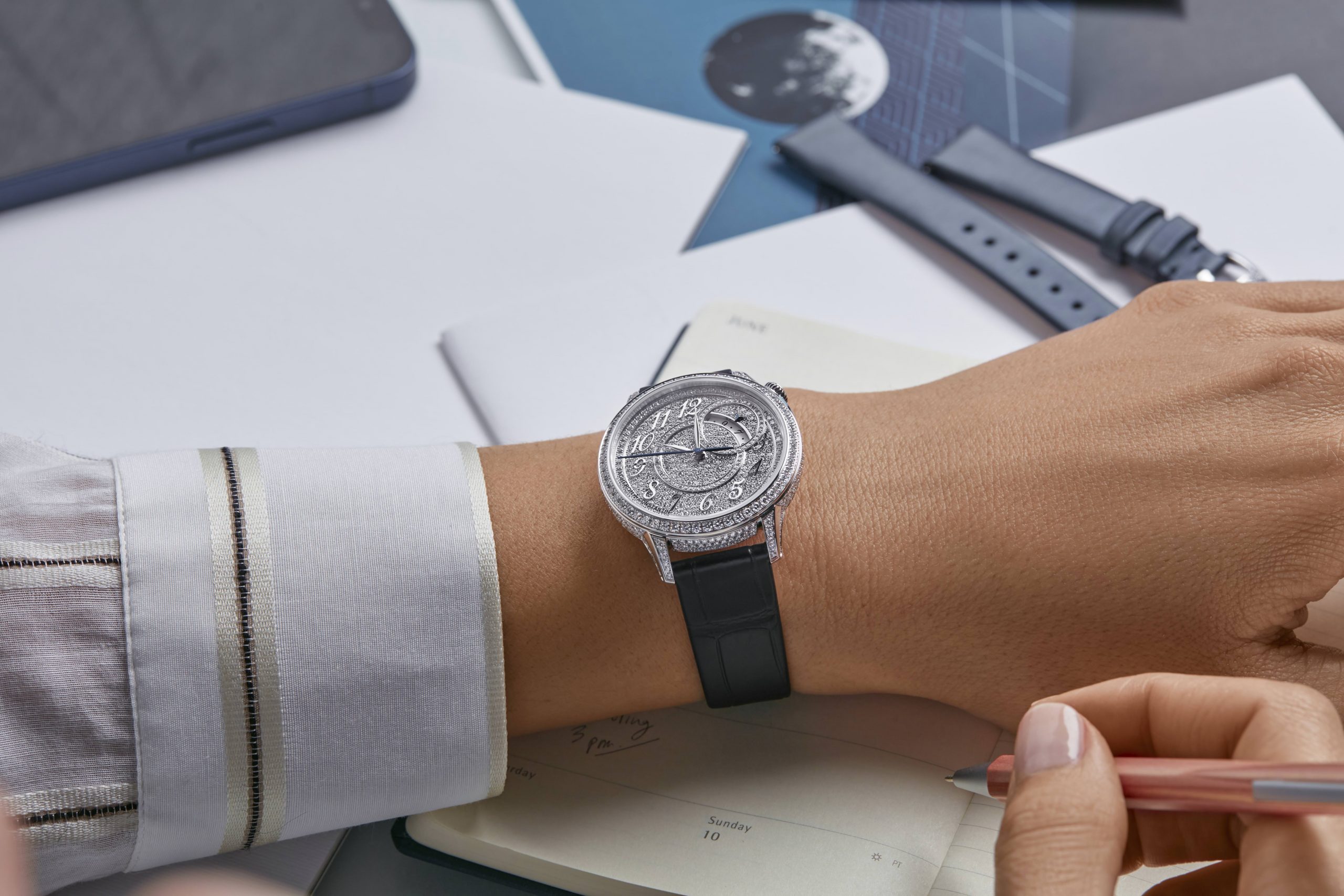 IMG_9081 Vacheron Constantin egerie Self-Winding 4606F/000G-B649 Replica 5