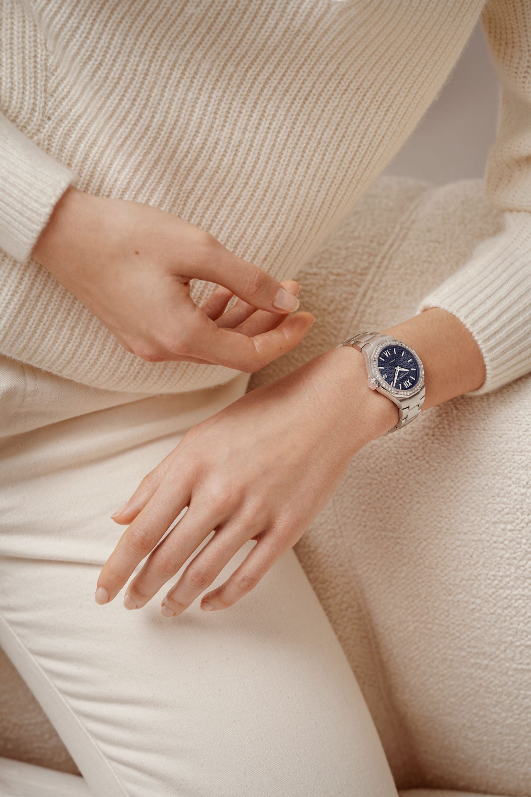 IMG_9081 Baume & Mercier Riviera Diamants 10765 Replica 6