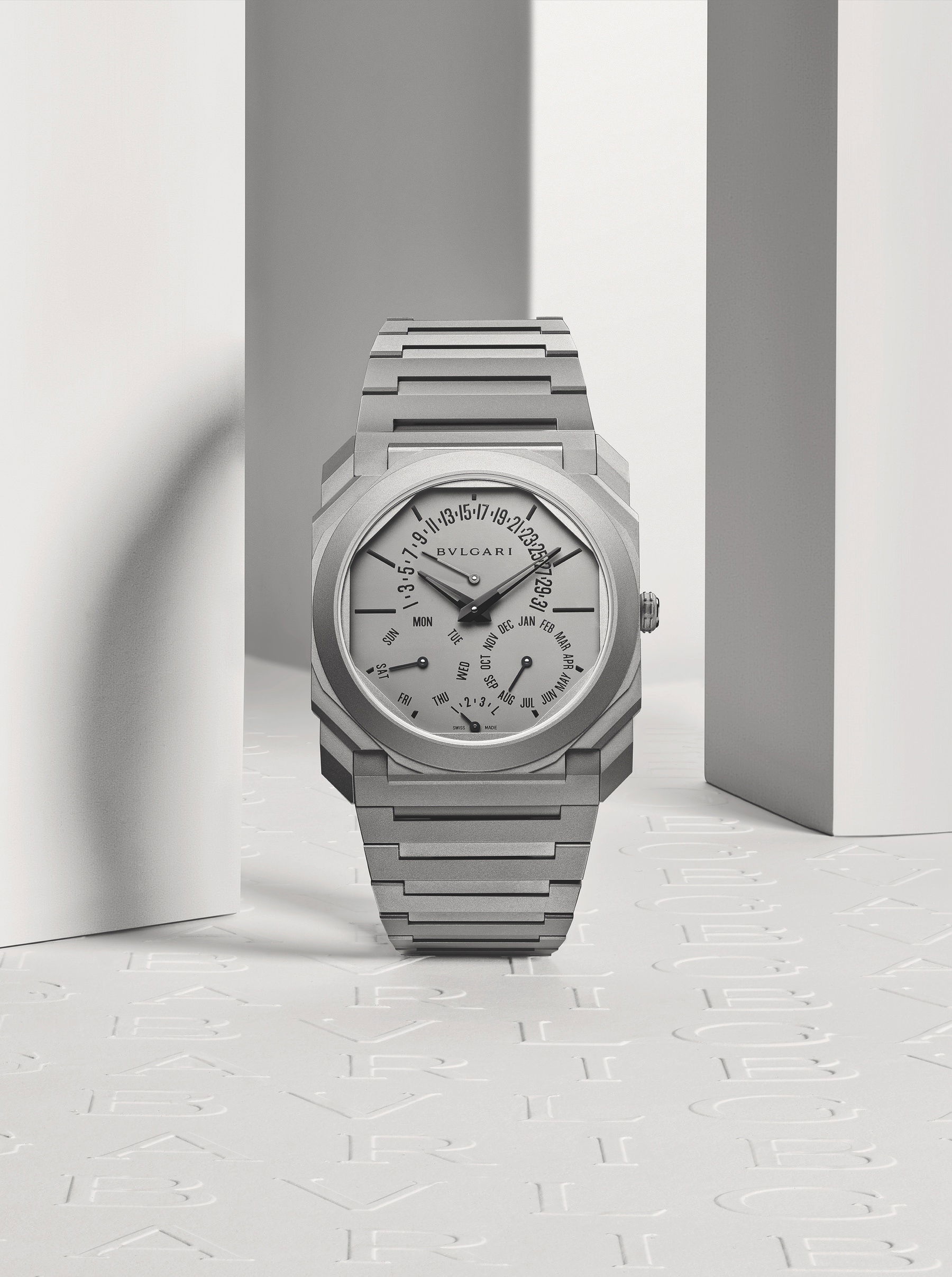 Bvlgari Octo Finissimo Perpetual Calendar Titanium 103200 Replica 6