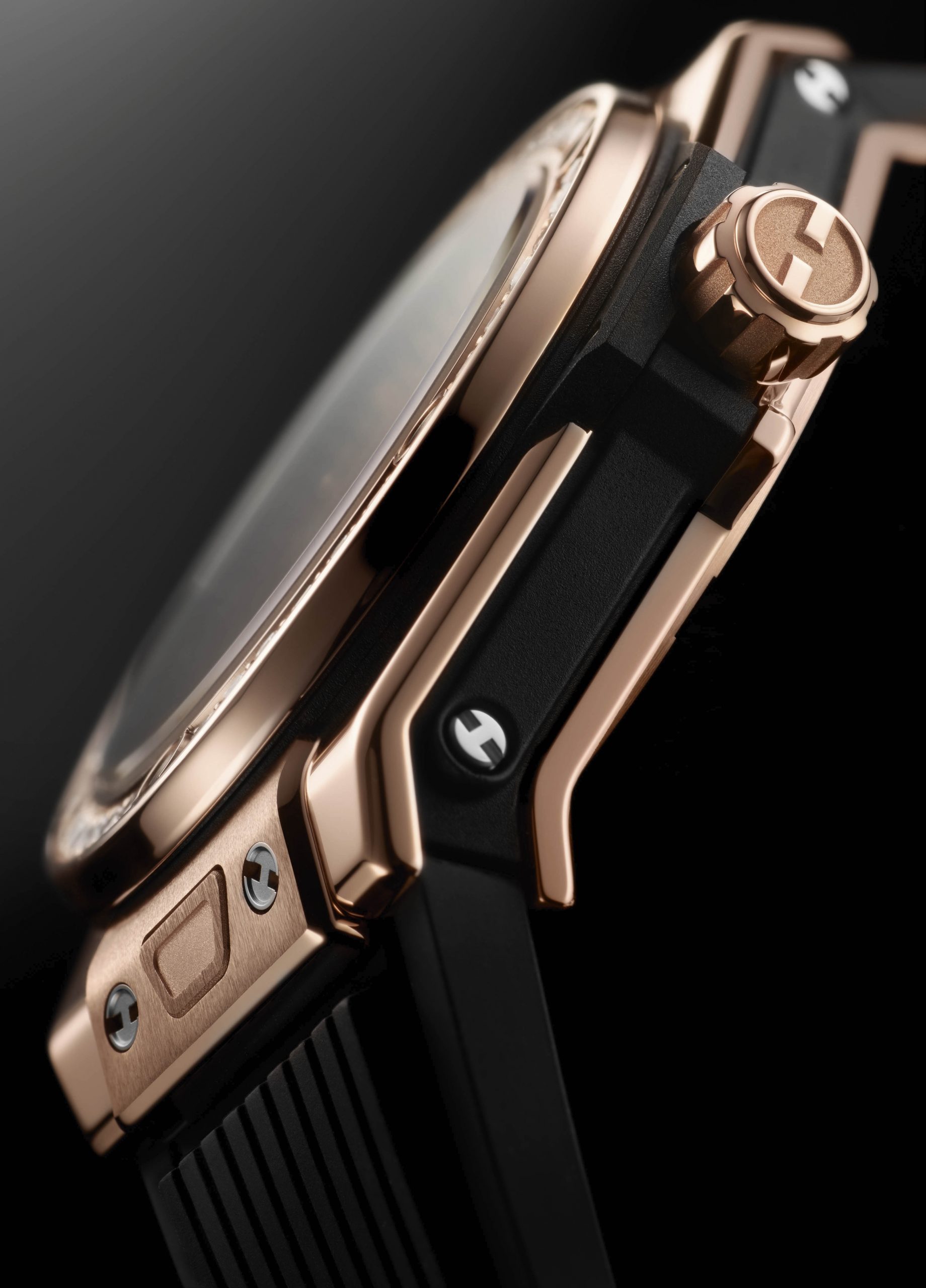 IMG_9081 Hublot Big Bang One Click King Gold Diamond 33mm 485.OX.1180.RX.1204 Replica 6