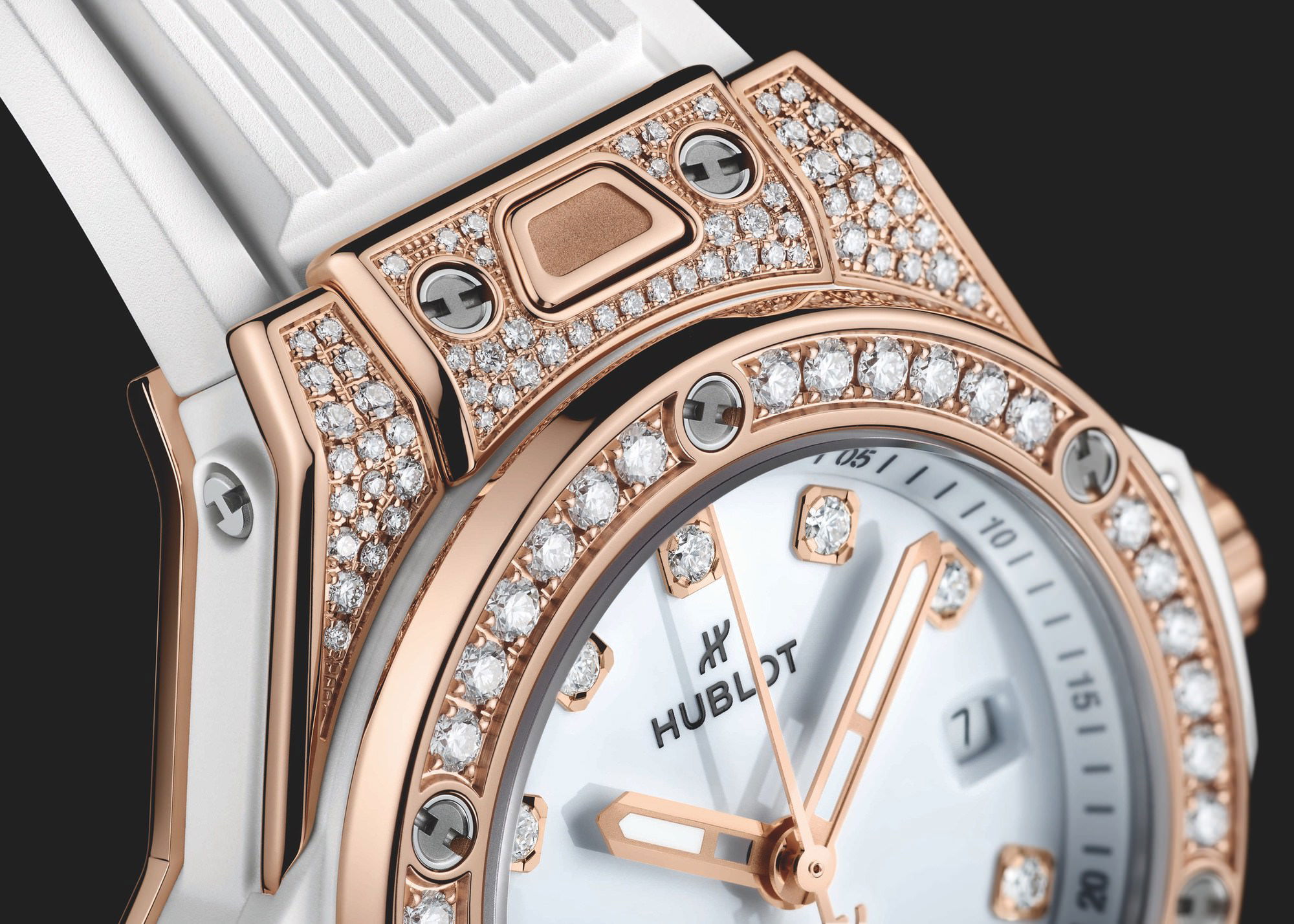 Hublot Big Bang One Click King Gold White Pave 485.OE.2210.RW.1604 Replica 6