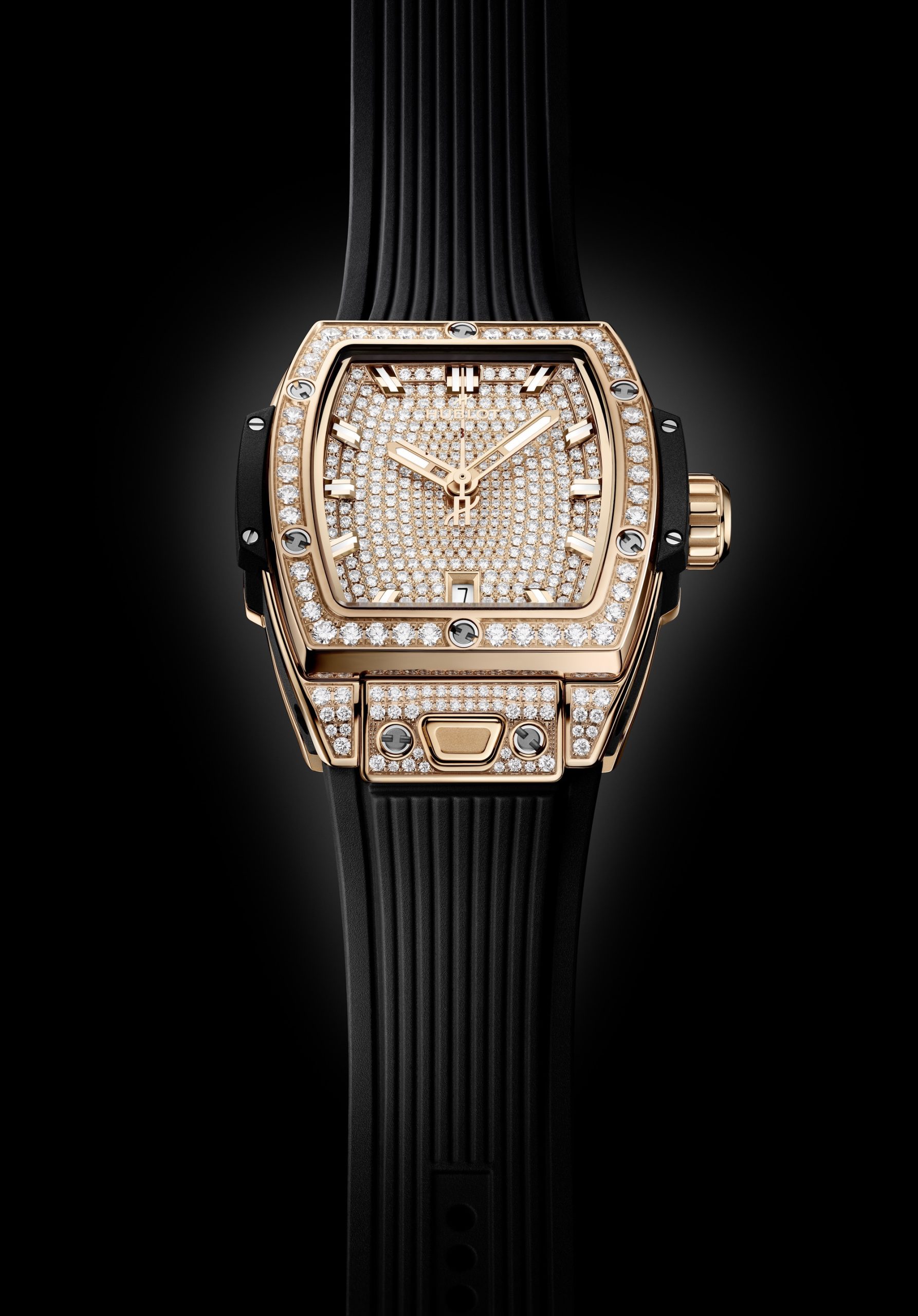 Hublot Spirit of Big Bang King Gold Full Pave 682.OX.9000.RX.1604 Replica 6