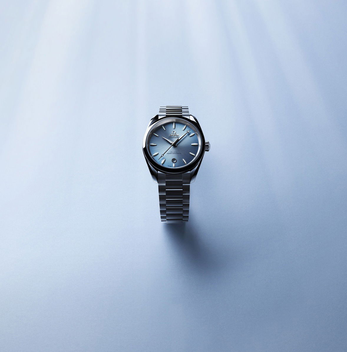 IMG_9081 Omega Seamaster Aqua Terra 150M Co-Axial Master Chronometer Summer Blue 220.10.38.20.03.004 Replica 6