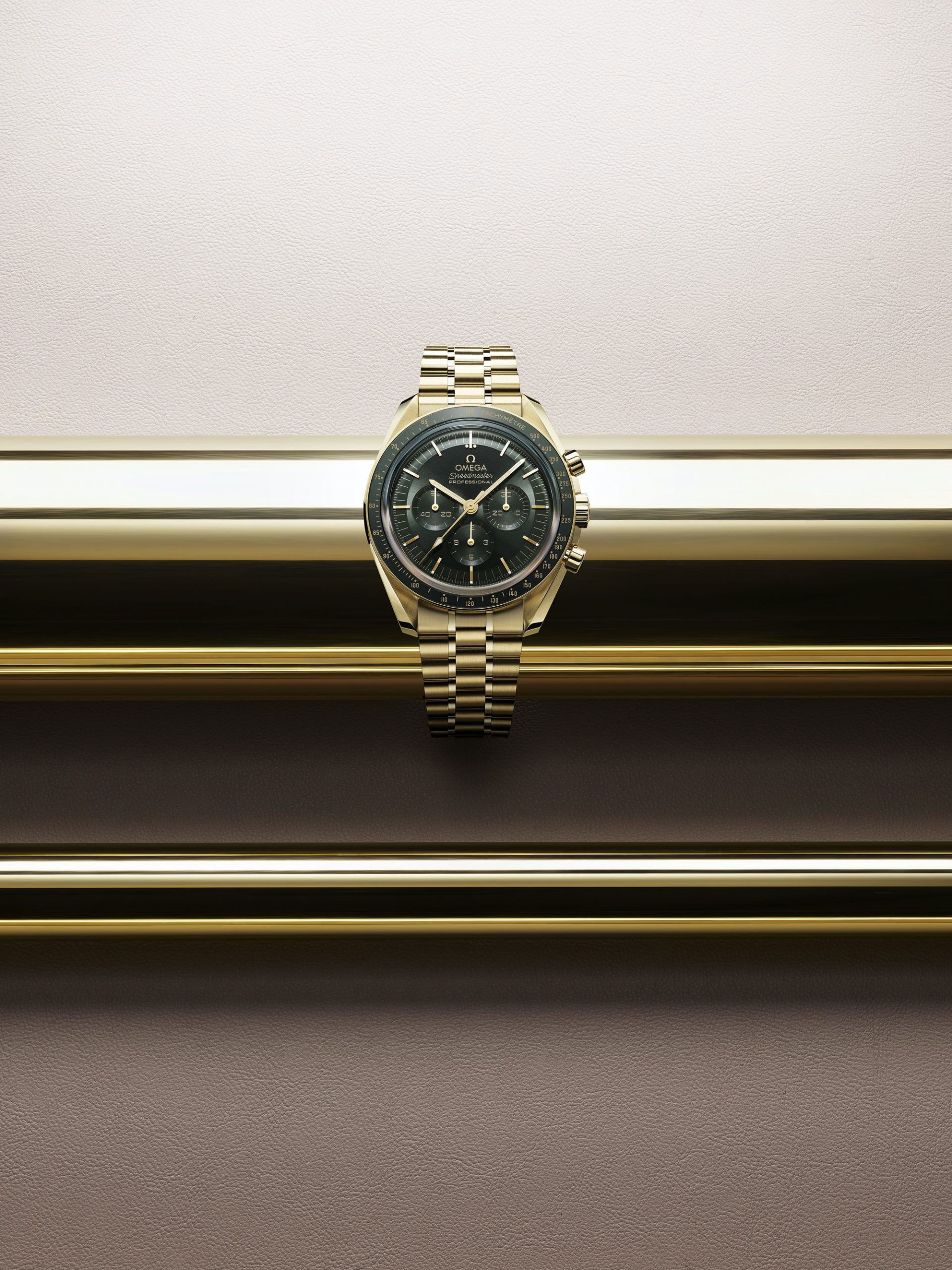 Omega Speedmaster Moonwatch Co-Axial Master Chronometer Chronograph 42 mm Moonshine Gold 310.60.42.50.10.001 Replica 6