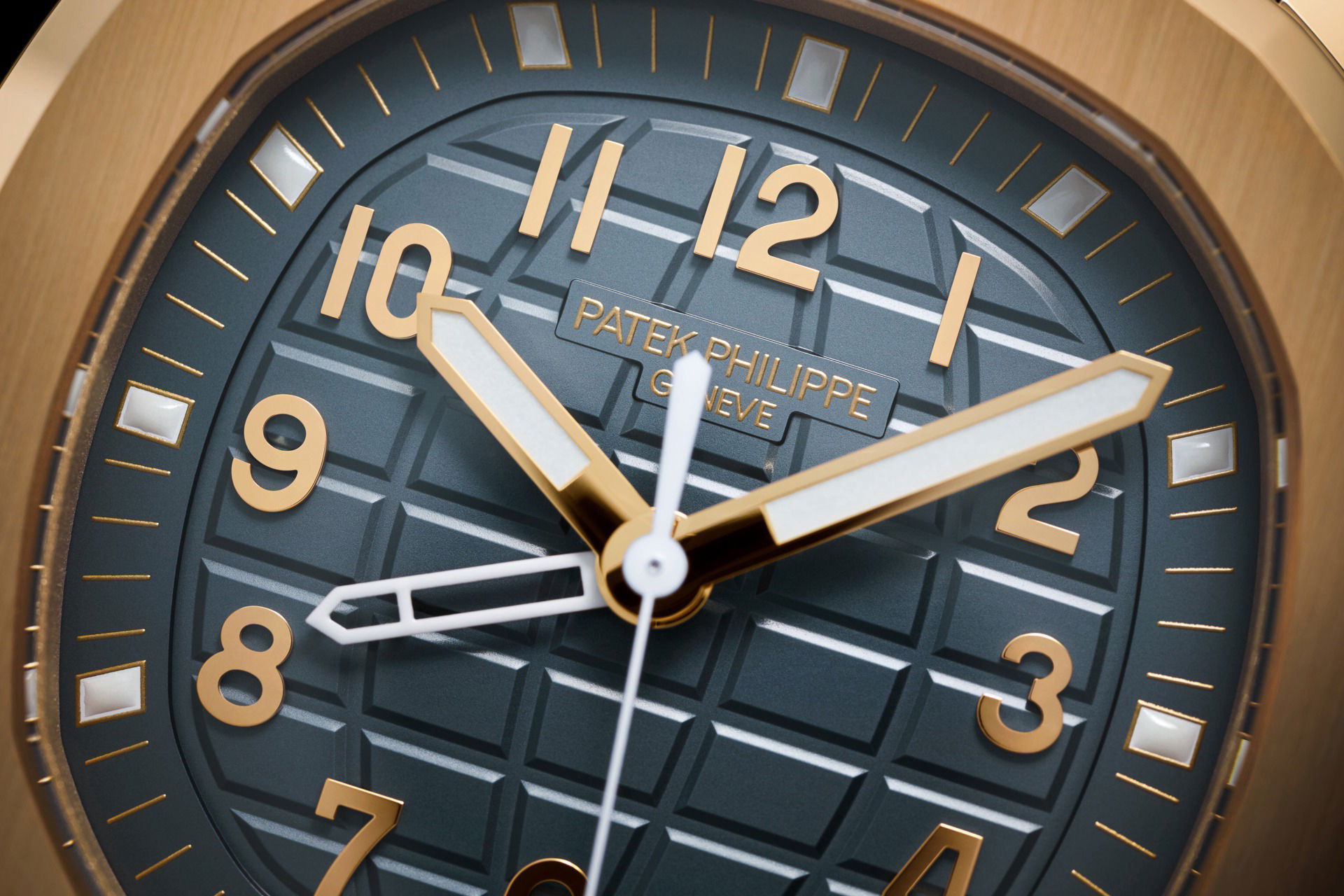 IMG_9081 Patek Philippe Aquanaut Travel Time 5269R-001 Replica 6