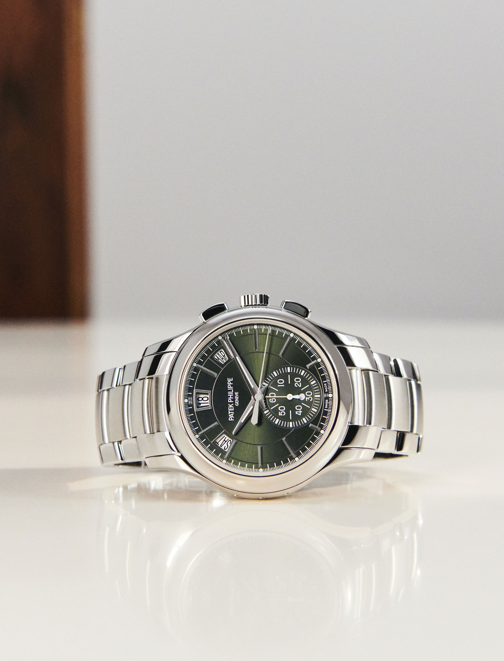 Patek Philippe Complications Flyback Chronograph, Annual Calendar 5905/1A-001 Replica 6