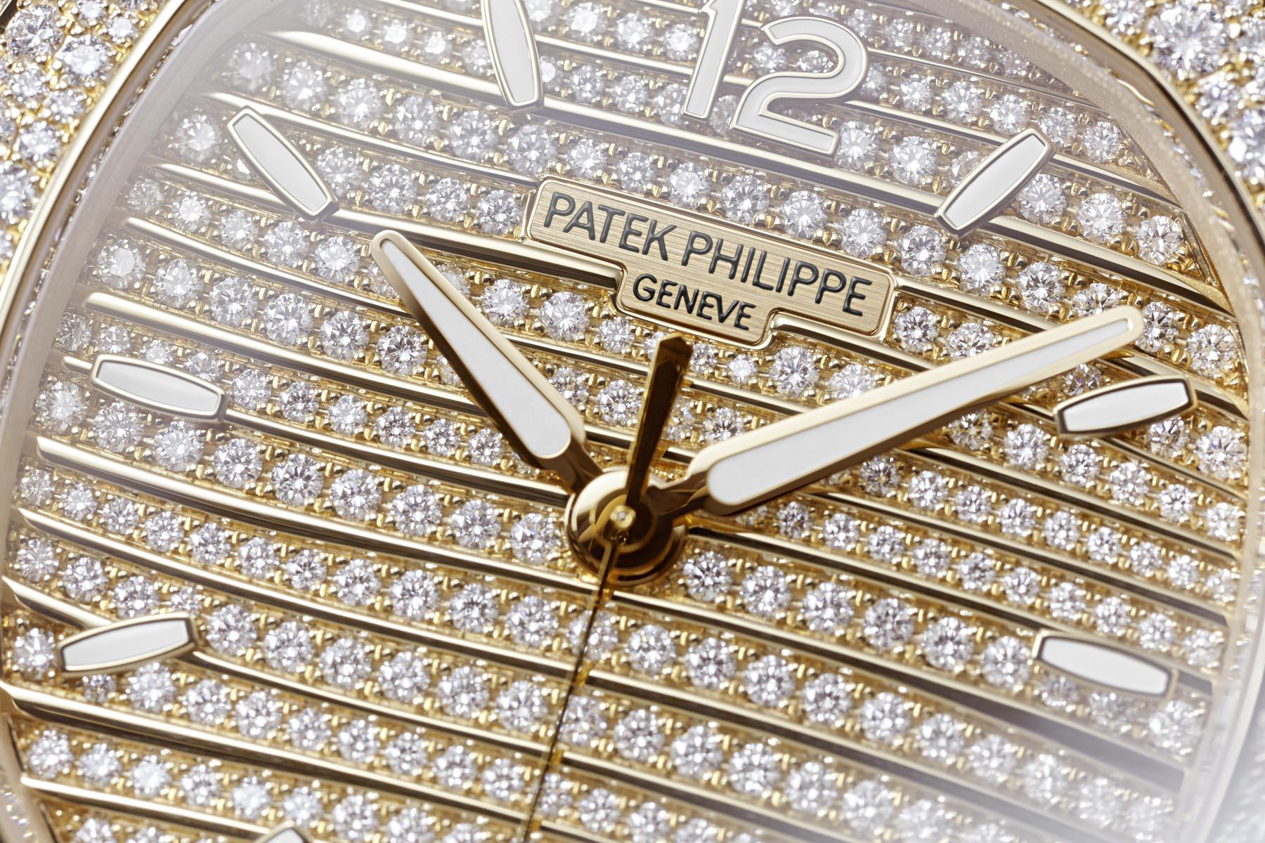 Patek Philippe Nautilus 7118/1450R-001 Replica 6