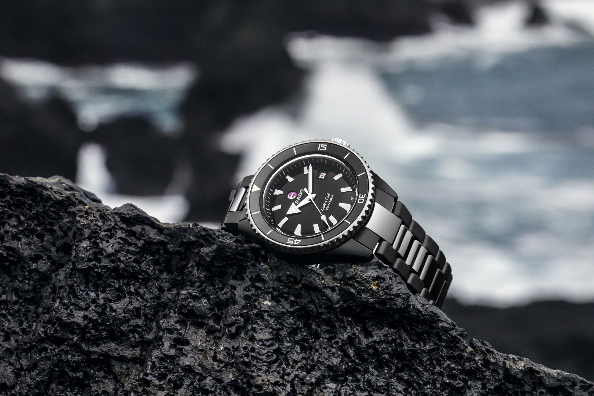 Rado Captain Cook High-Tech Ceramic Diver R32129152 Replica 6