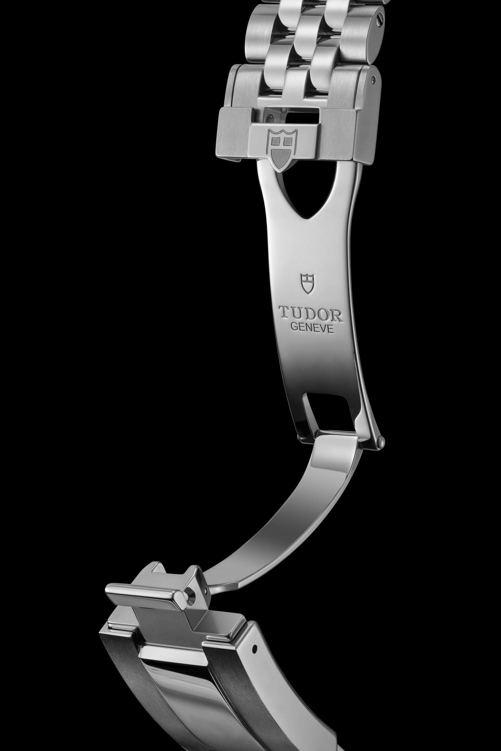 IMG_9081 TUDOR Black Bay Chrono Pink 79360N-0019 Replica 6