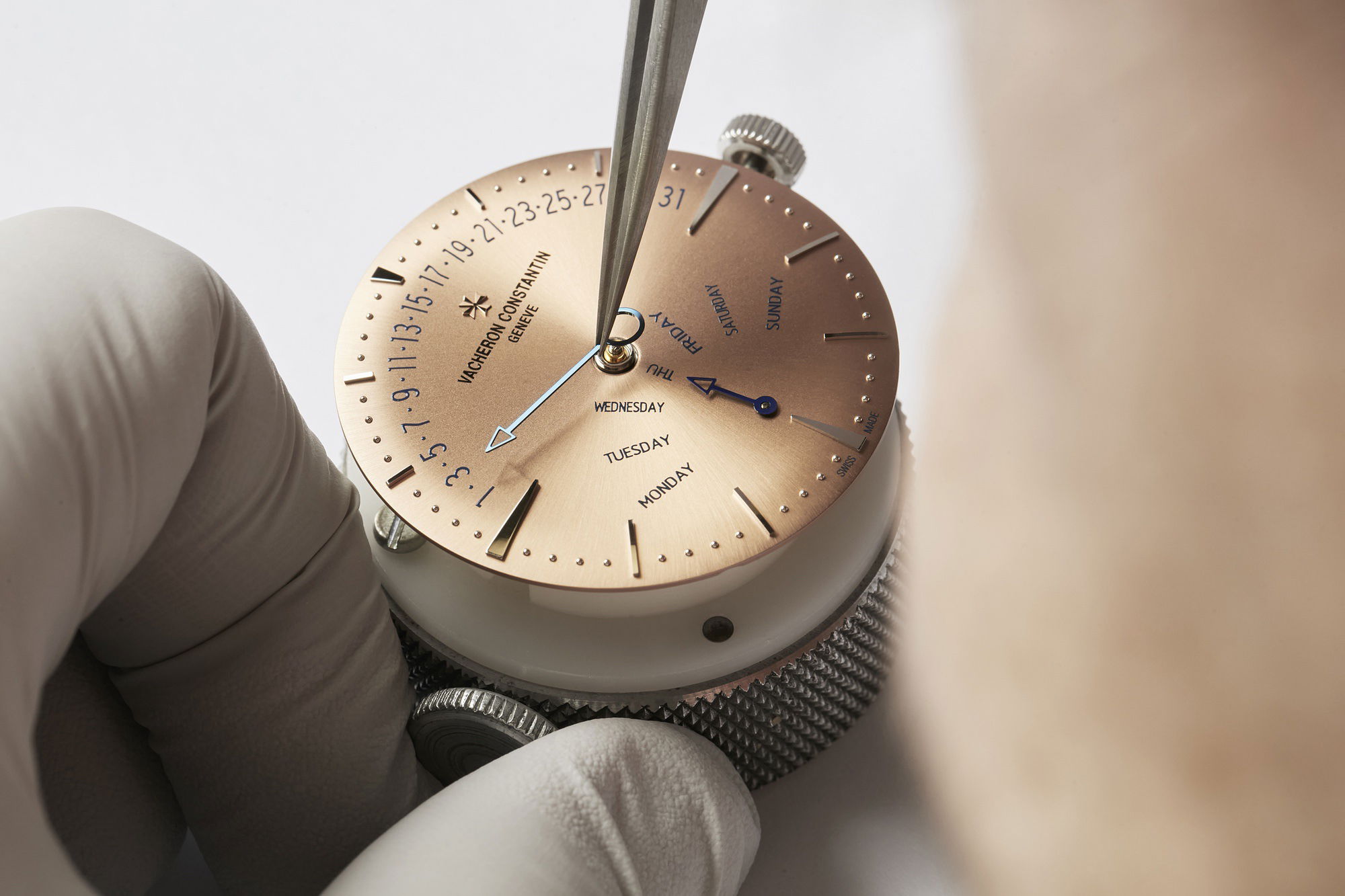 IMG_9081 Vacheron Constantin Patrimony Retrograde Day-Date 4000U/000P-H003 Replica 6