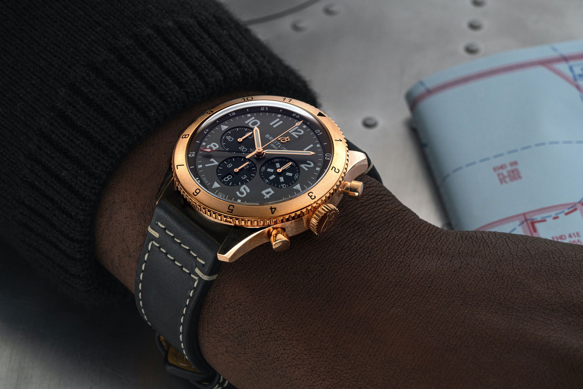 IMG_9081 Breitling Super AVI B04 Chronograph GMT 46 P-51 Mustang RB04451A1B1X1 Replica 7