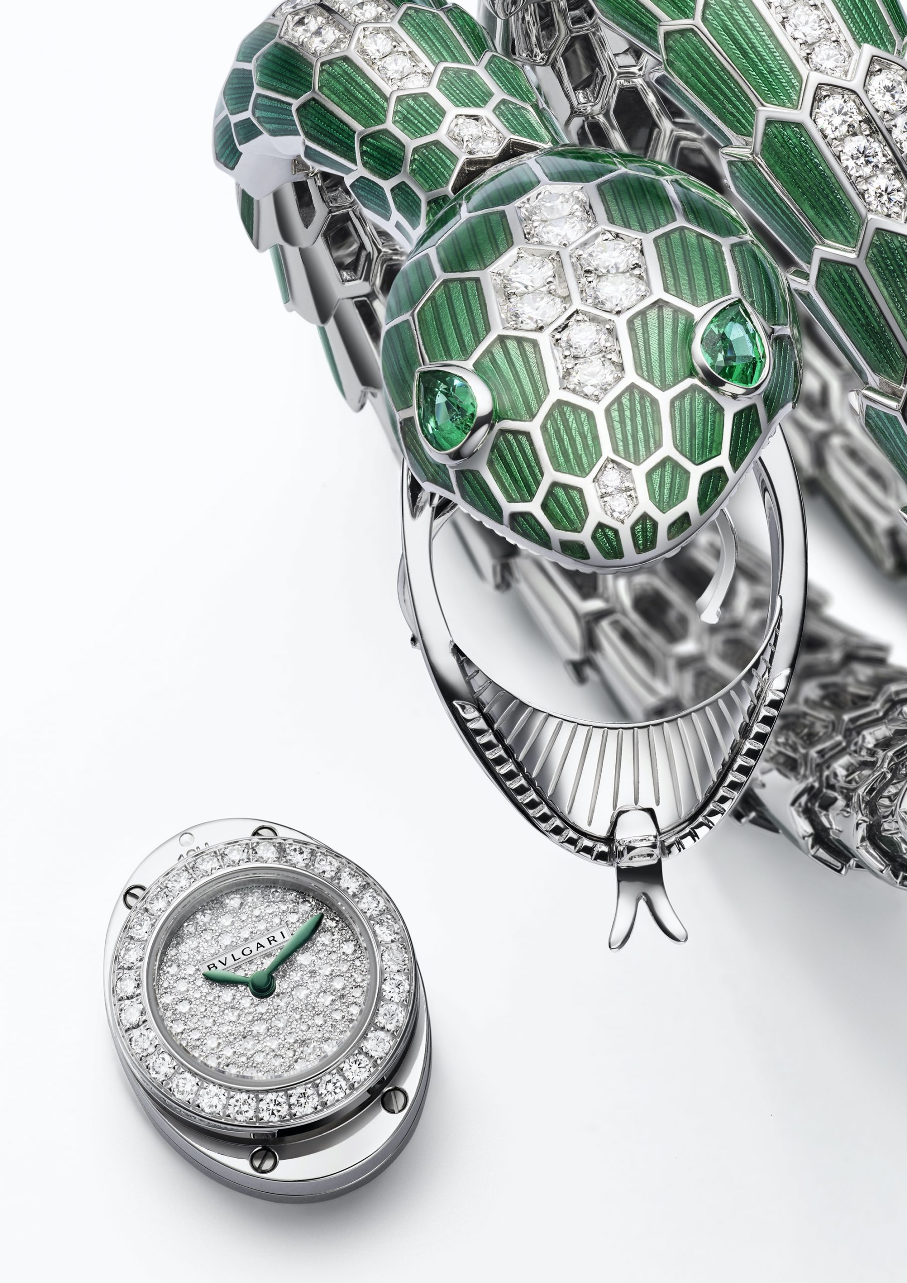 IMG_9081 Bvlgari Serpenti Misteriosi High Jewellery 103560 Replica 7
