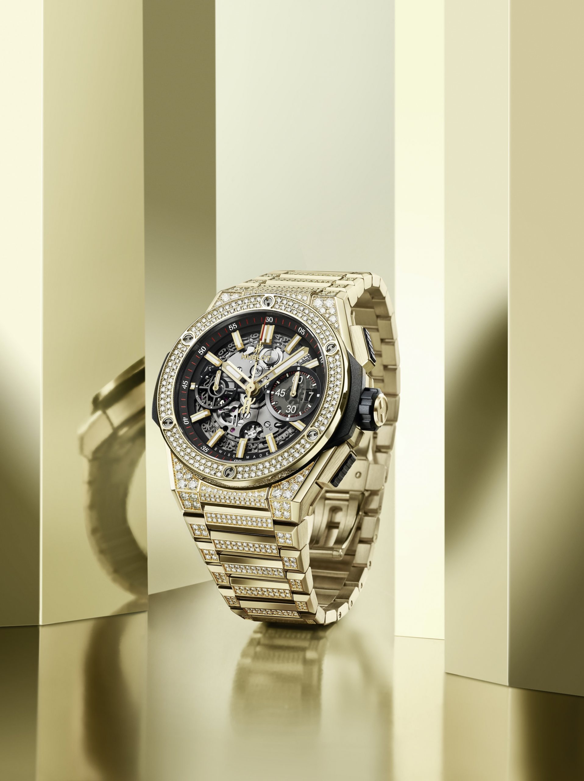 Hublot Big Bang Integral Yellow Gold Pave 451.VX.1130.VX.3704 Replica 7