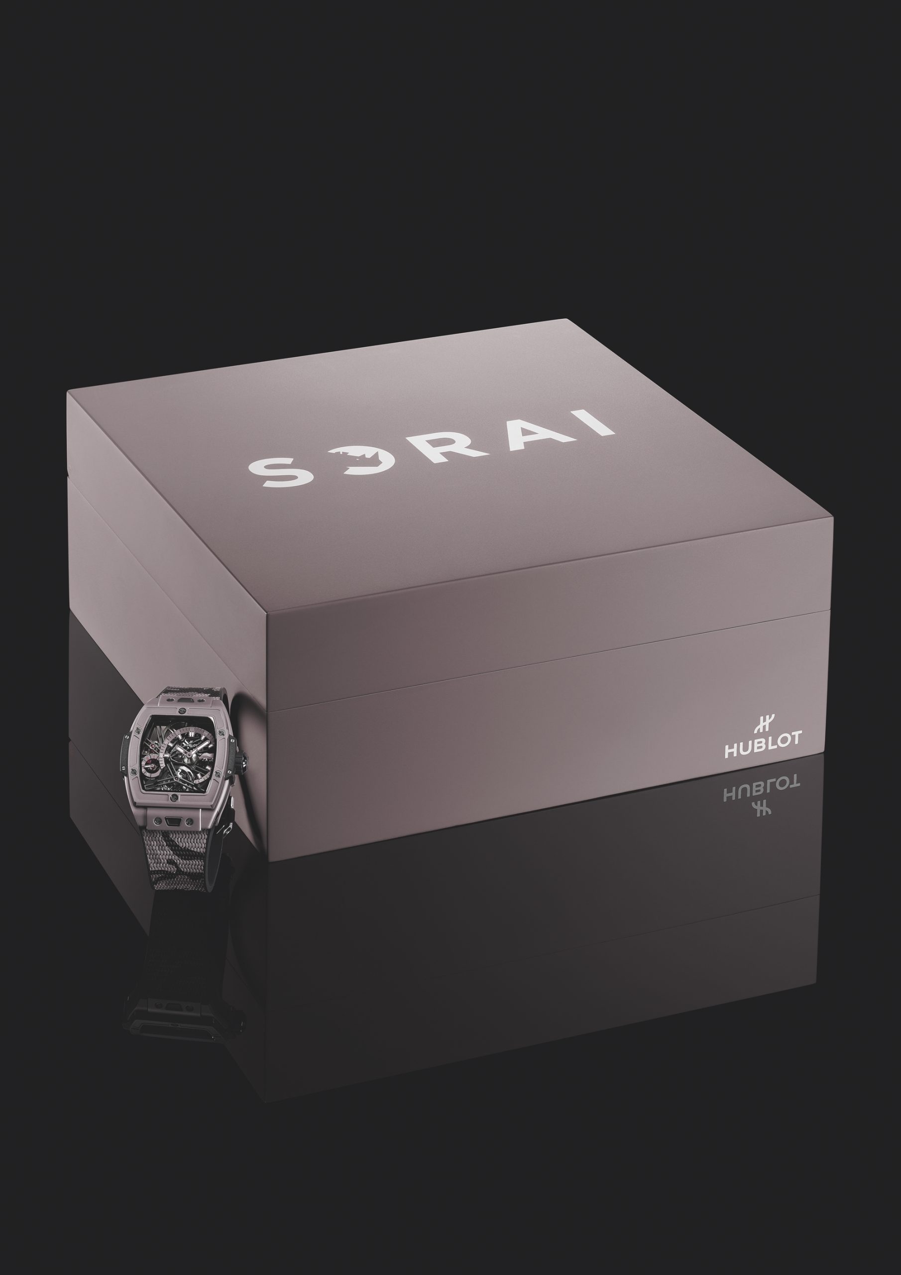 IMG_9081 Hublot Spirit of Big Bang SORAI Grey Ceramic 645.FX.8020.NR.SOA24 Replica 7