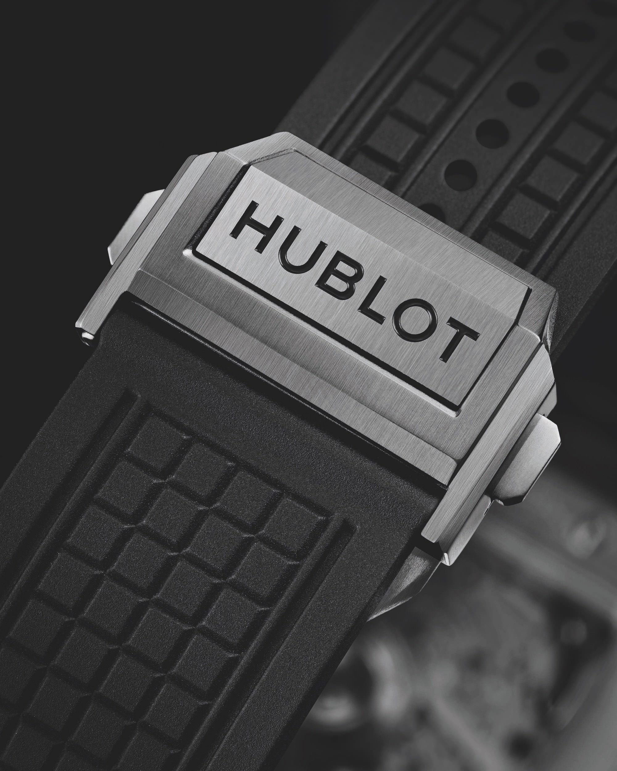 IMG_9081 Hublot Square Bang Unico Titanium 821.NX.0170.RX Replica 7