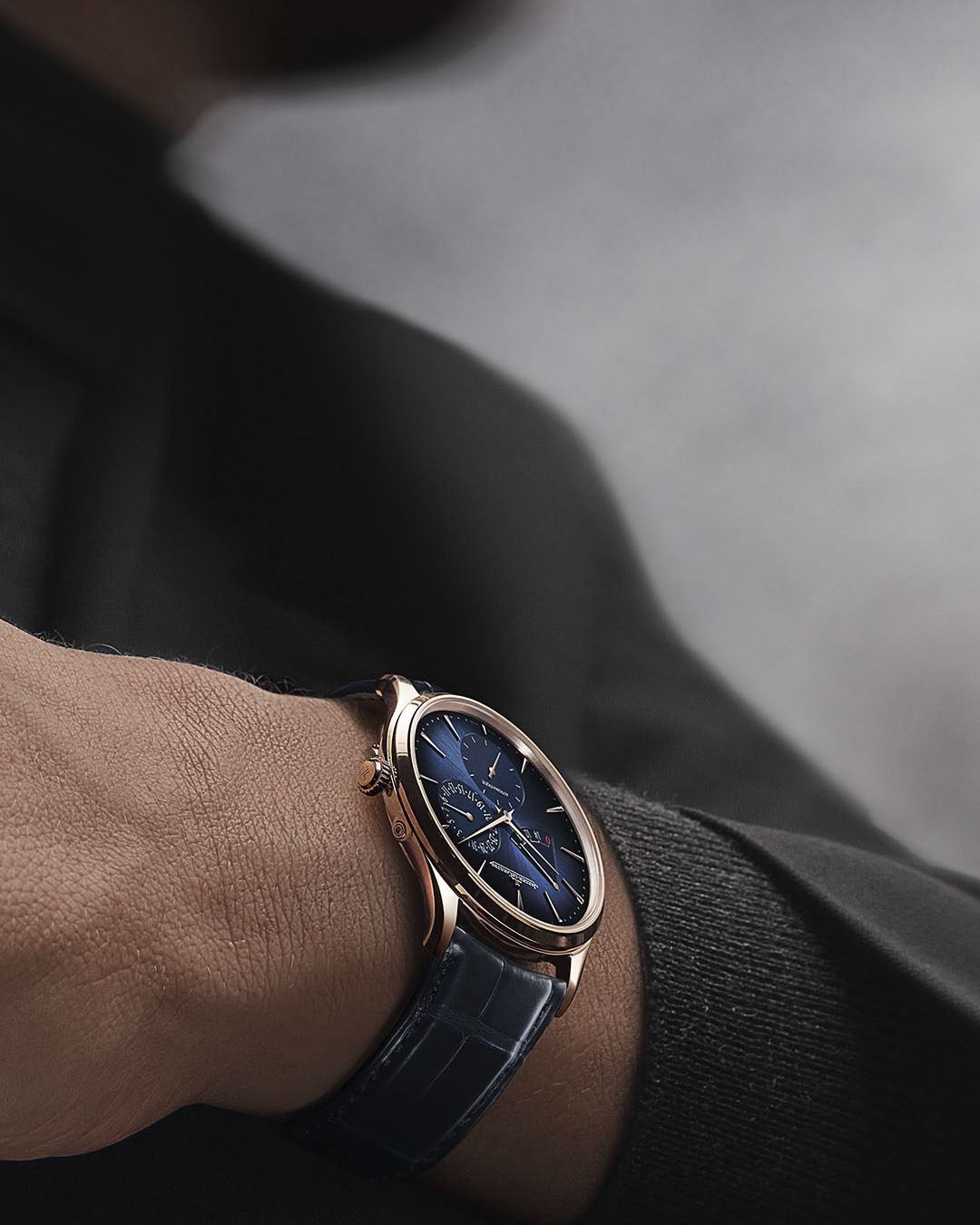 IMG_9081 Jaeger-LeCoultre Master Ultra Thin Power Reserve Q137258J Replica 7