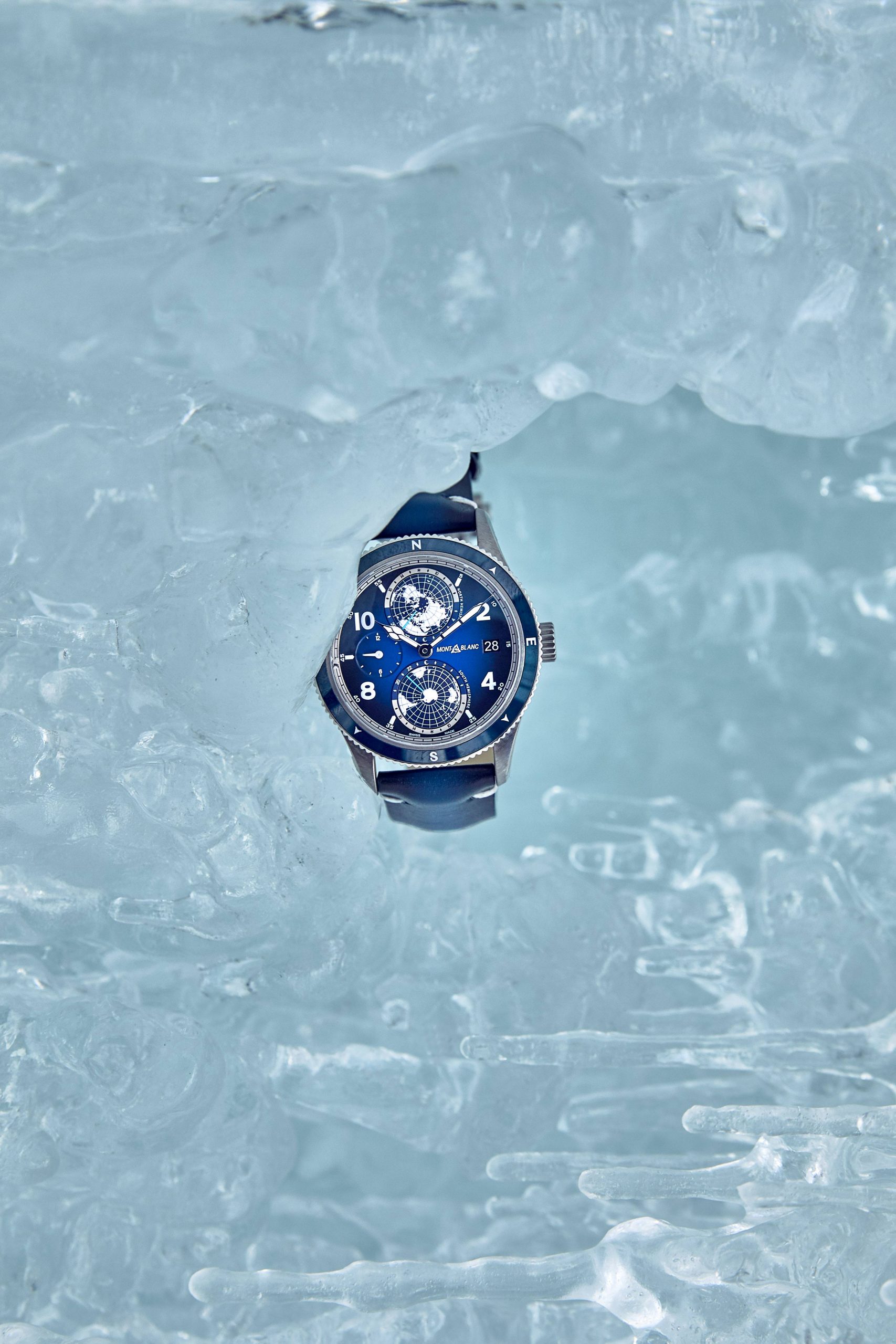 Montblanc 1858 Geosphere M125565 Replica 7