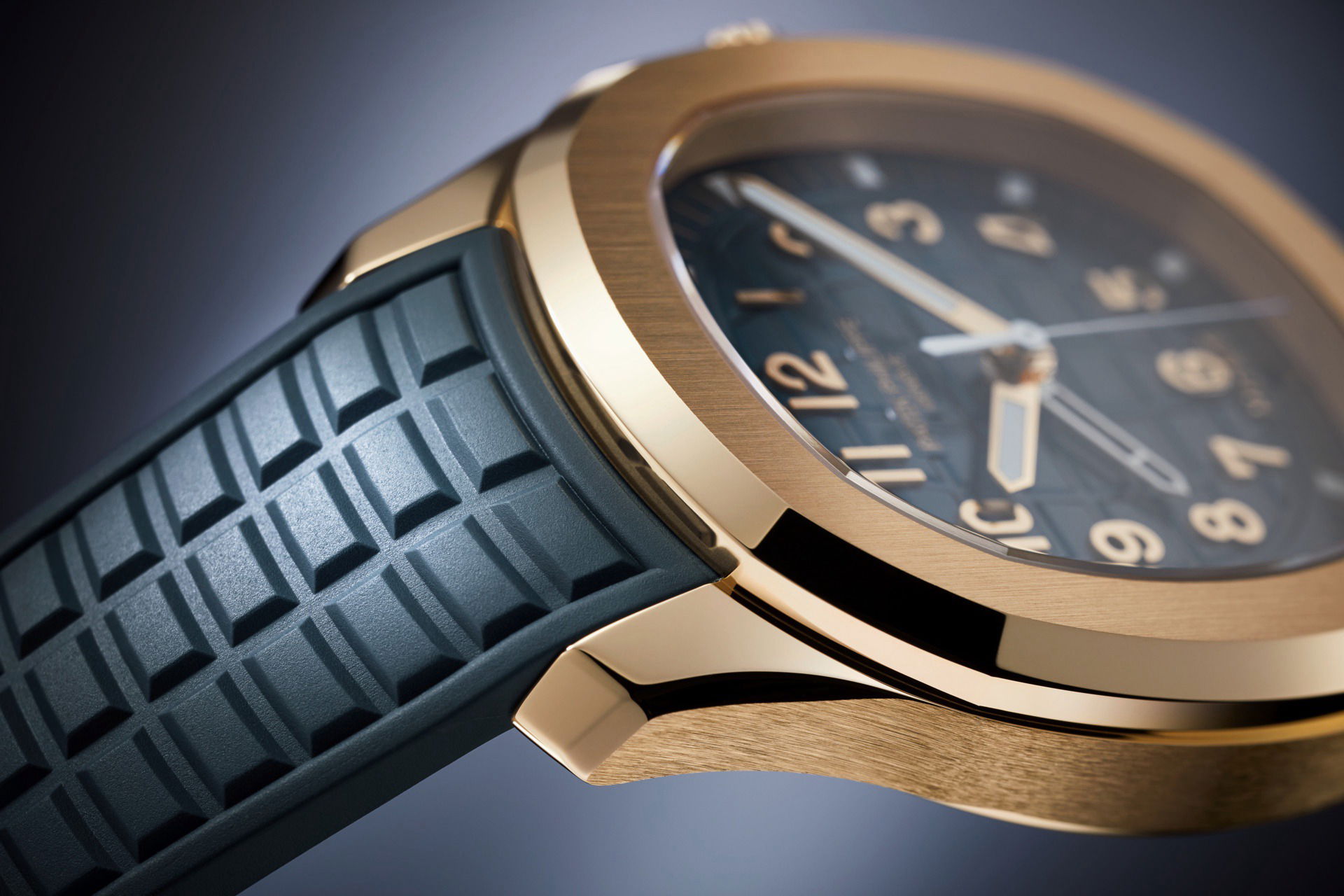 IMG_9081 Patek Philippe Aquanaut Travel Time 5269R-001 Replica 7