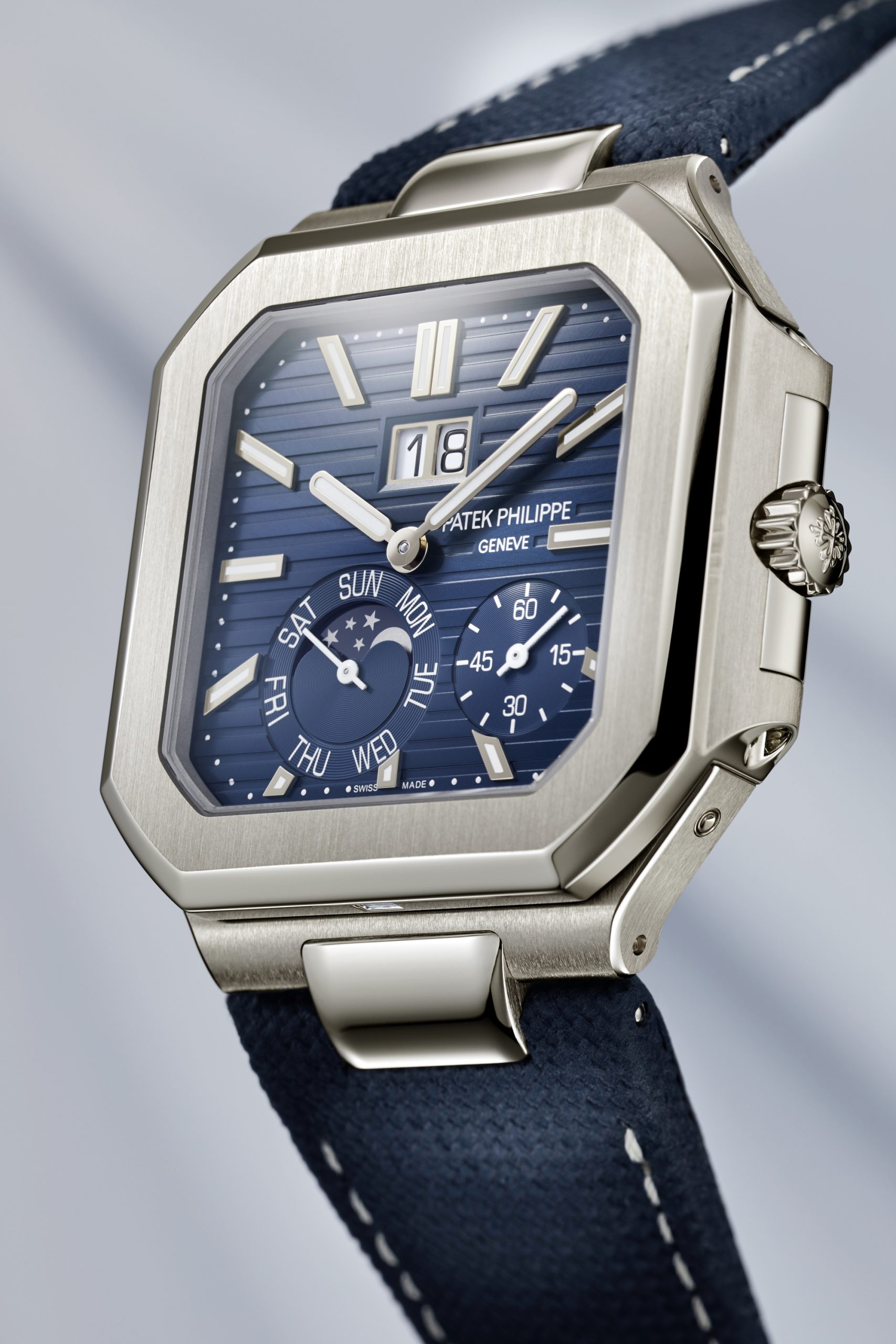 Patek Philippe Cubitus Grand Date Day Moon Phases 5822P-001 Replica 7