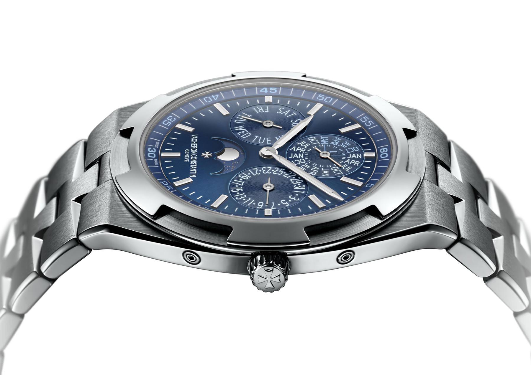 IMG_9081 Vacheron Constantin Overseas Perpetual Calendar Ultra-Thin 4300V/120G-B945 Replica 7