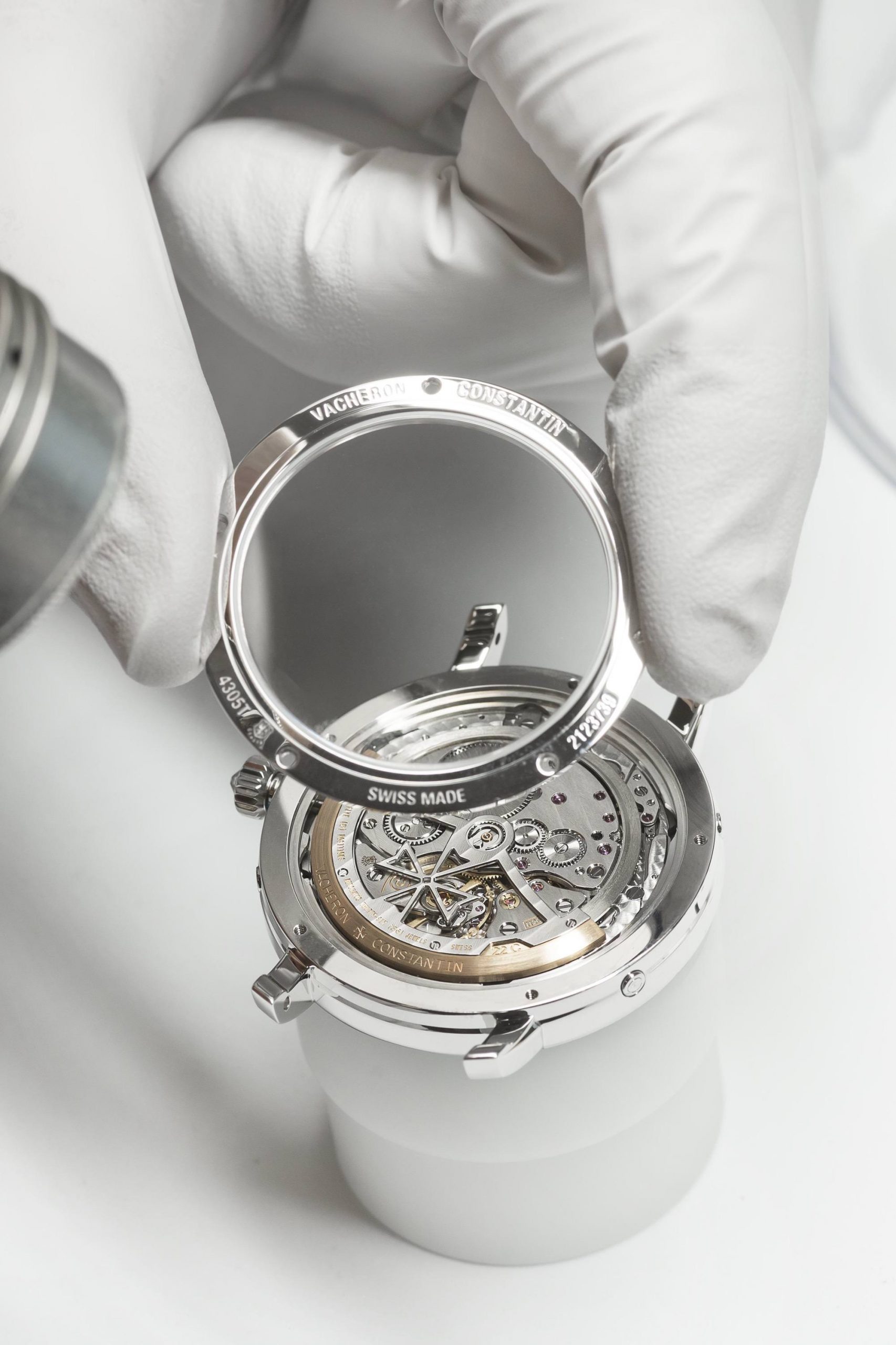 Vacheron Constantin Traditonnelle Perpetual Calendar Ultra-Thin 4305T/000R-B947 Replica 7