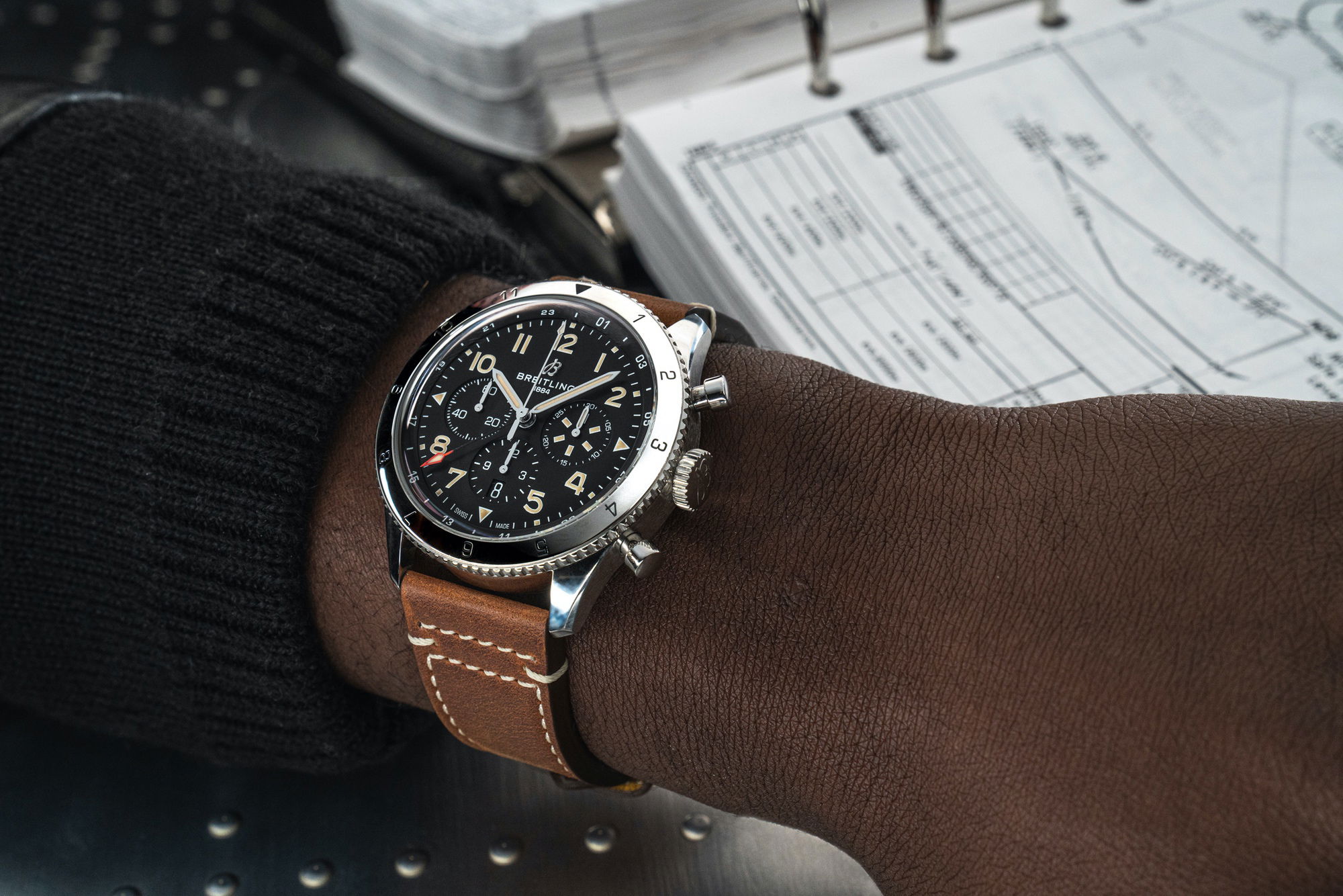 IMG_9081 Breitling Super AVI B04 Chronograph GMT 46 P-51 Mustang AB04453A1B1X1 Replica 8